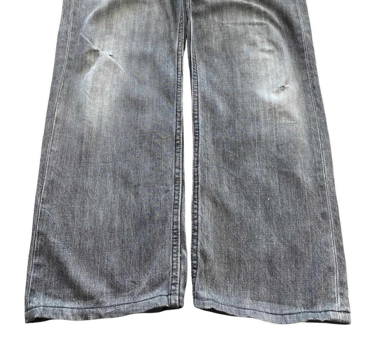 Old Navy Old Navy Grey Wash Ripped Straight Leg Style Jeans Size US 34 / EU 50 - 5 Thumbnail
