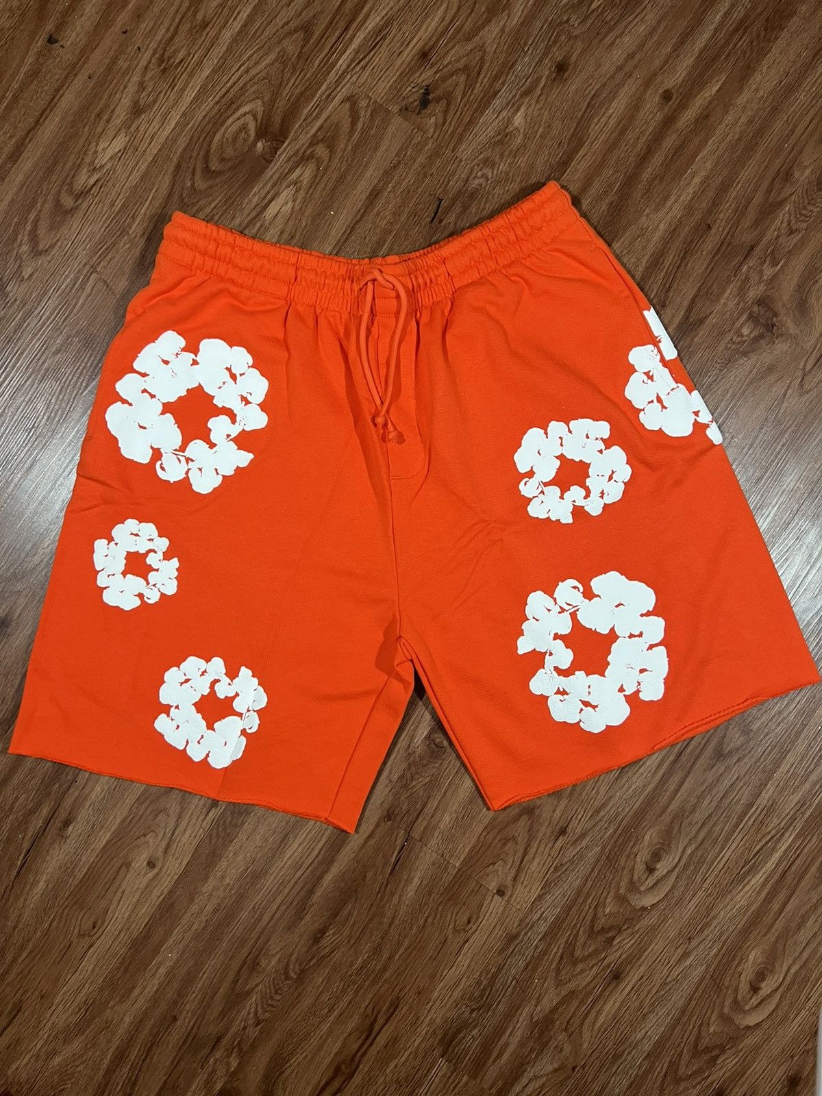 image of Denim Tears Cotton Wreath Shorts Orange Size Xxl, Men's