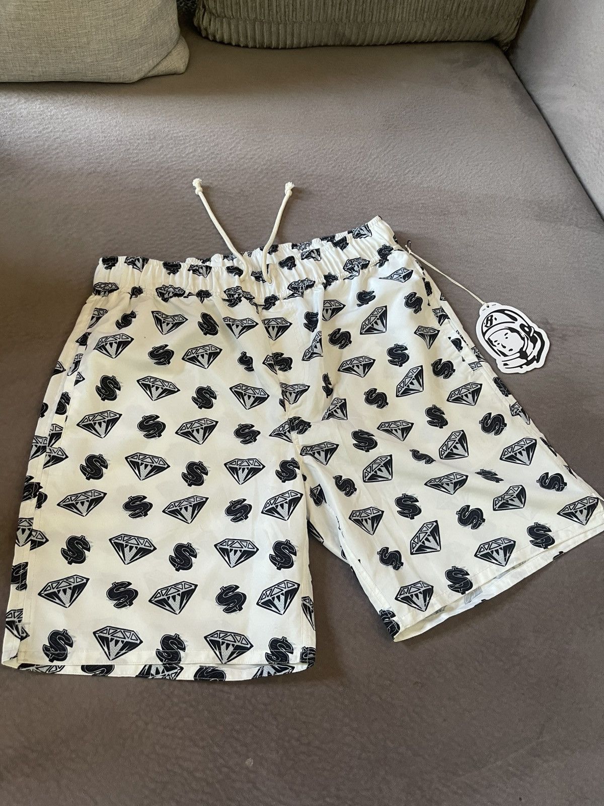 Billionaire Boys Club Billionaire Boys Club Diamond & Dollars Shorts Size US 36 / EU 52 - 2 Thumbnail
