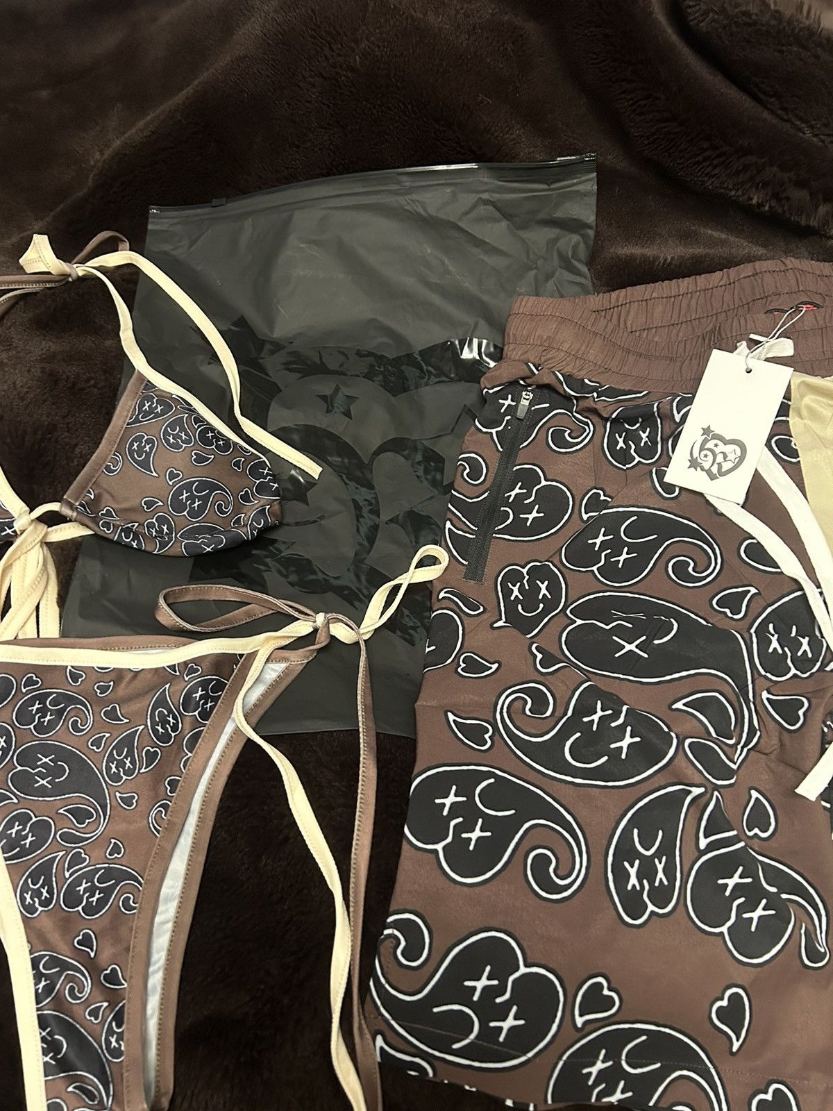 Other Royal surge swimsuit trunks Size US 33 - 3 Thumbnail