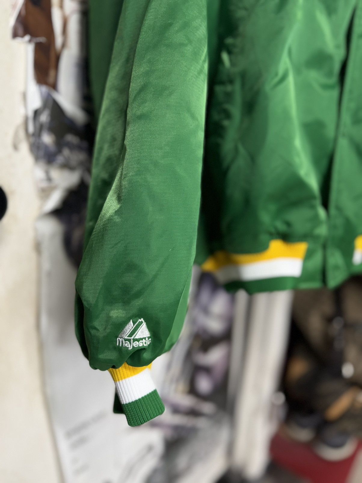 Vintage Vintage Boston Celtics Satin Jacket Nba Varsity Size 2XL Size US XXL / EU 58 / 5 - 5 Thumbnail