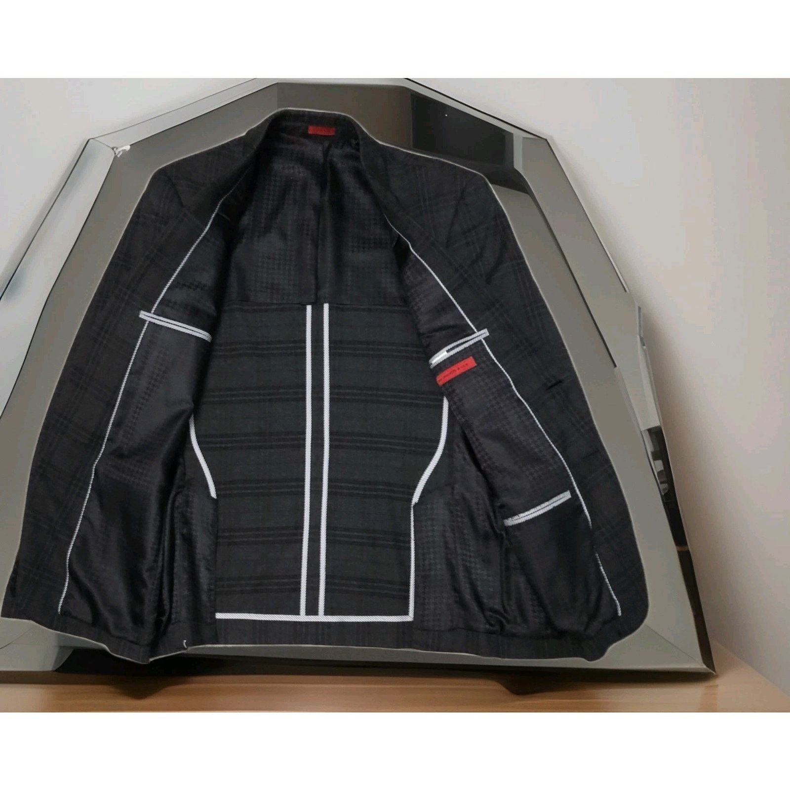 John Varvatos John Varvatos* USA Dark Plaid Grey Plazer Jacket 36R Size 36R - 5 Thumbnail