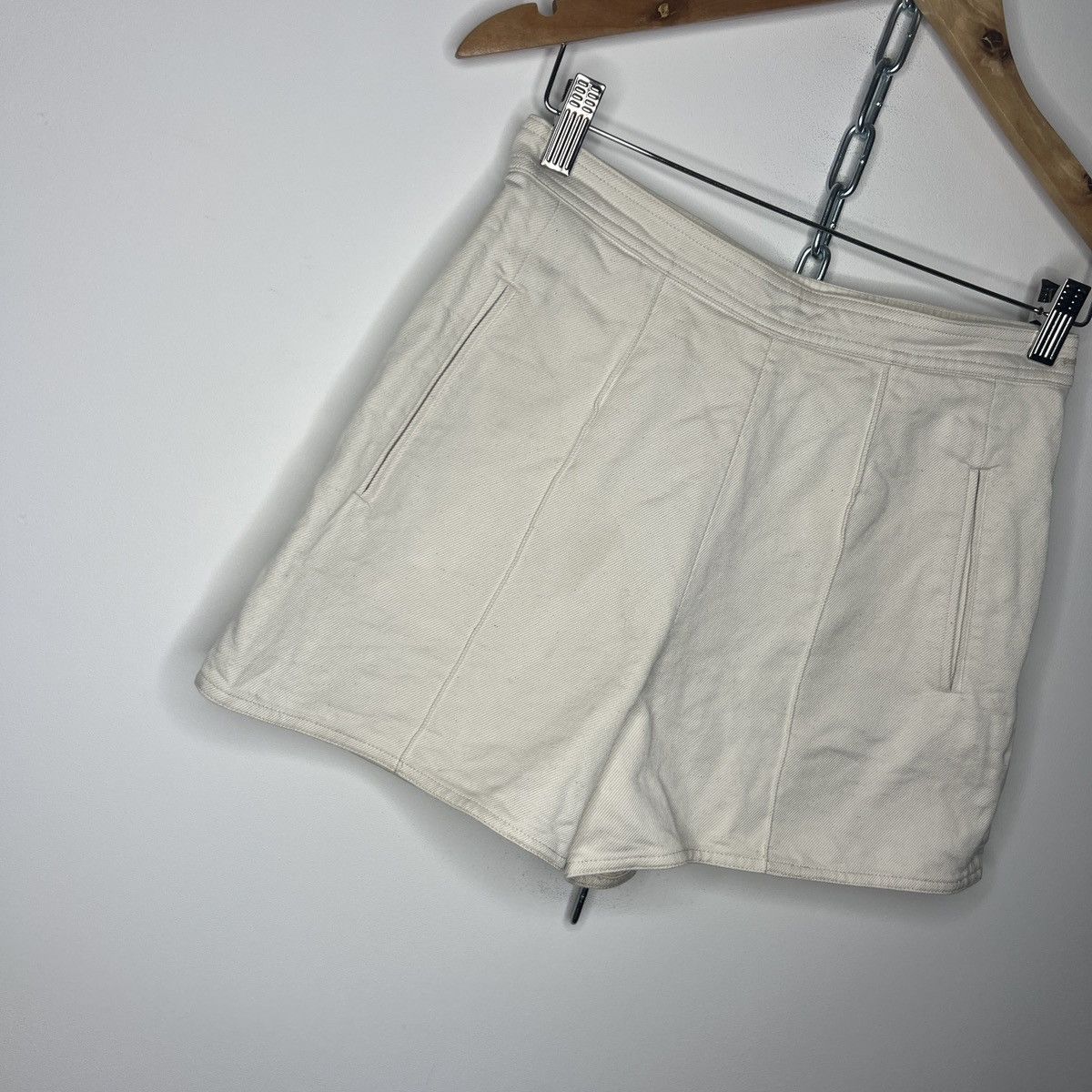 Hermes Hermes Bermuda Shorts Pants Classic Luxury Offwhite Color Size 28" / US 6 / IT 42 - 3 Thumbnail