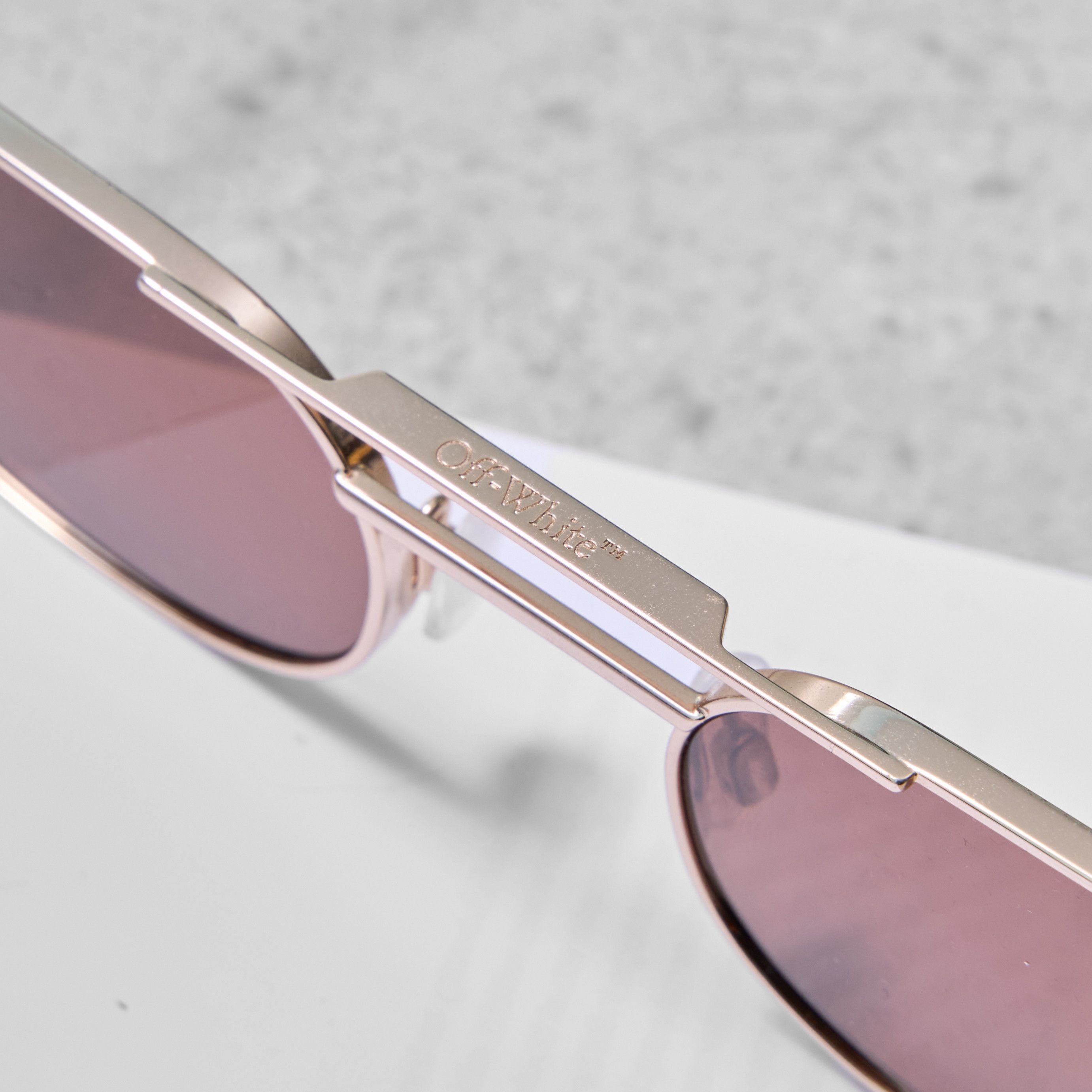 Off-White OFF WHITE Vaiden Oval Frame Sunglasses Size ONE SIZE - 7 Thumbnail