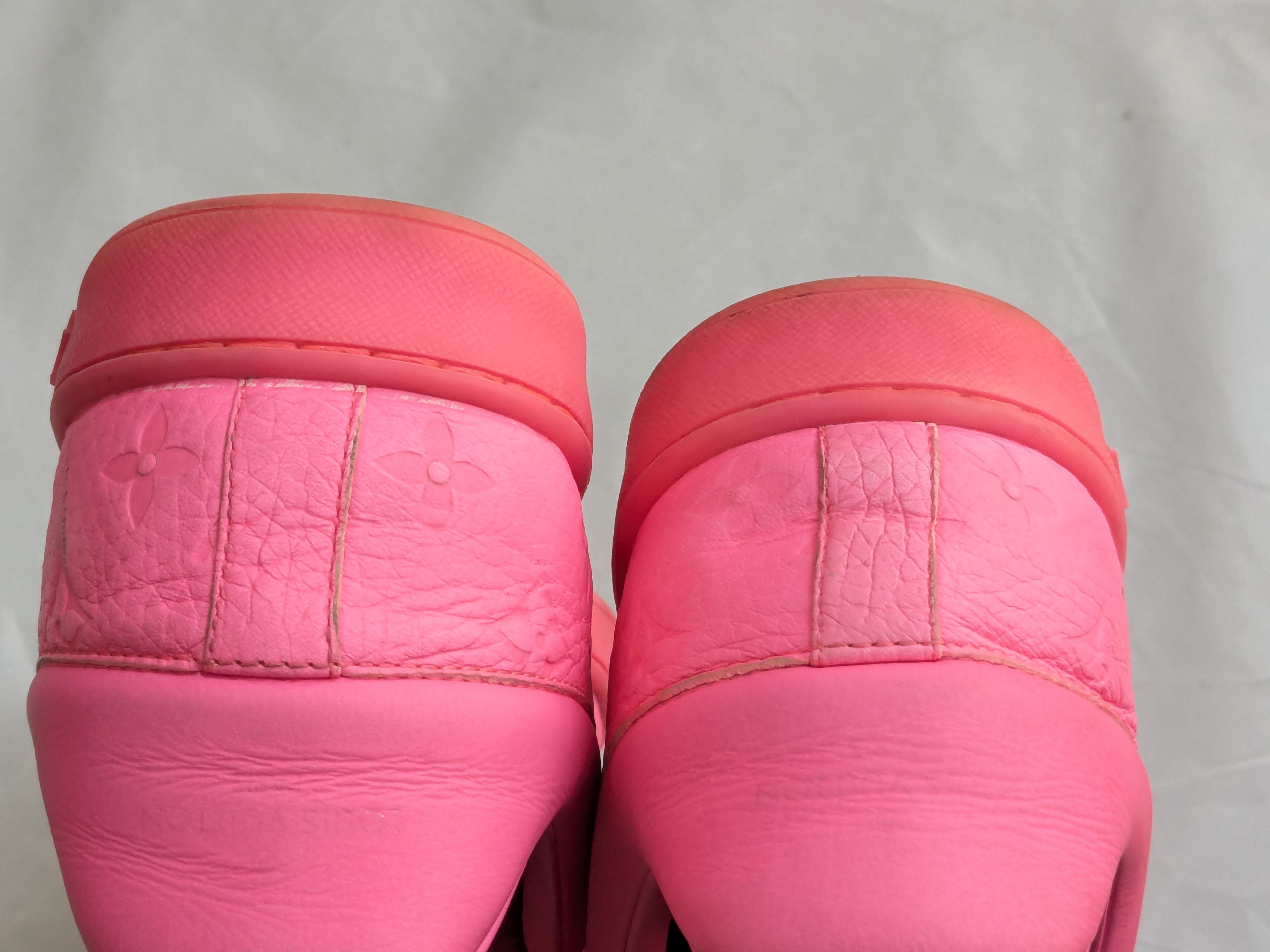 Louis Vuitton Louis Vuitton Monogram Sneakers Pink 10.5 Logo Size US 10.5 / EU 43-44 - 13 Thumbnail