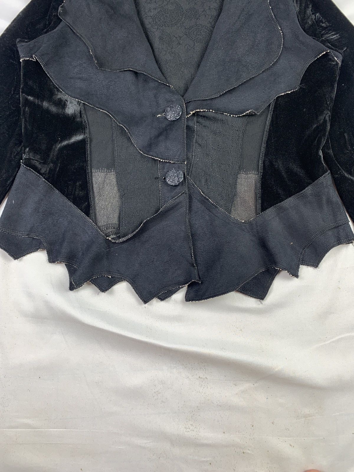 Japanese Brand Multifabric Unstructured Ruffle Cropped Blazer Size S / US 4 / IT 40 - 9 Thumbnail