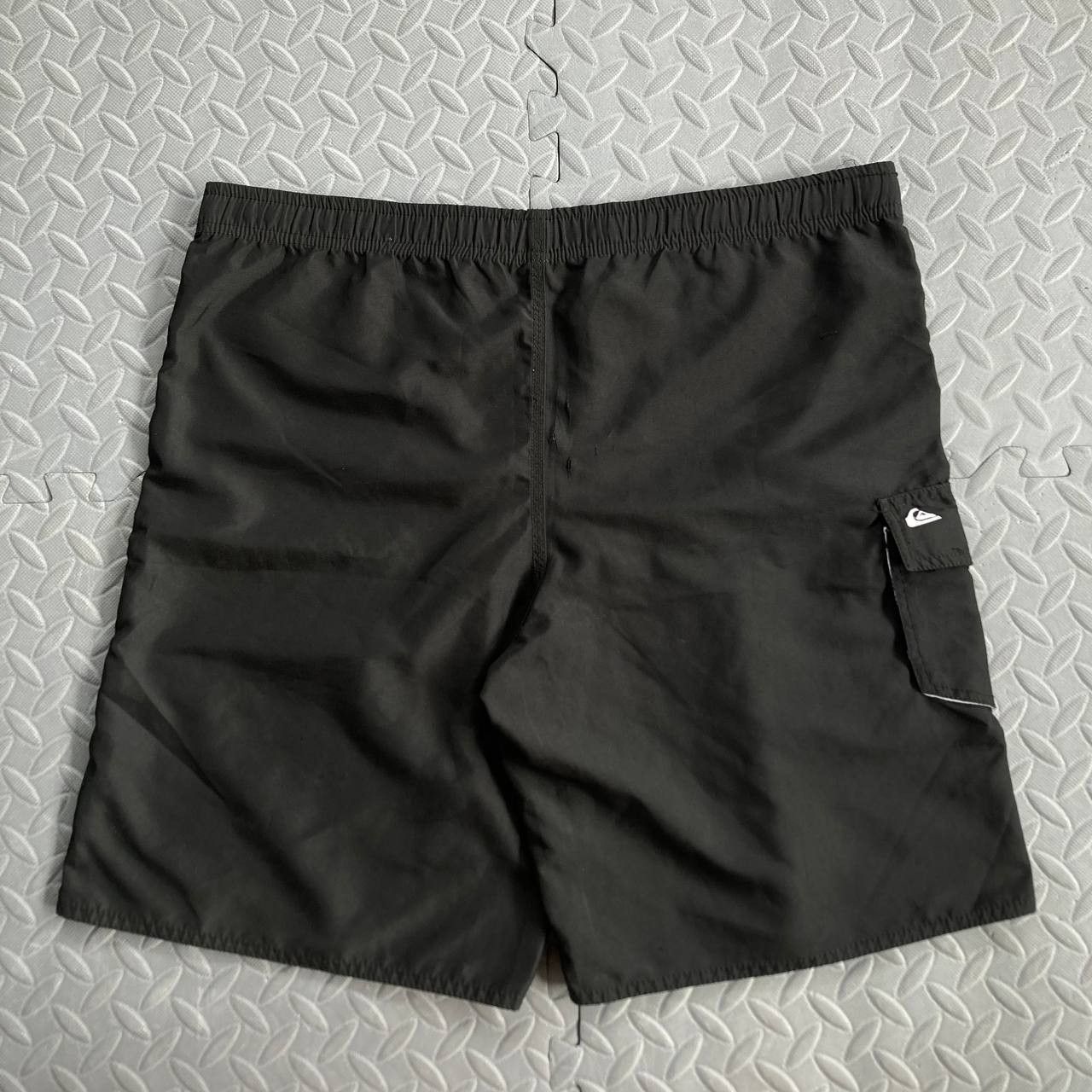 Quiksilver Vintage Board shorts Size US 36 / EU 52 - 2 Thumbnail