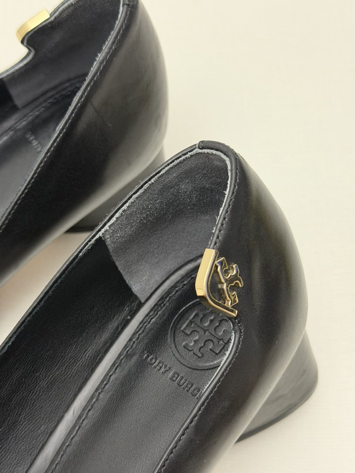 Tory Burch Tory Burch Elizabeth 40MM Round Toe Leather Pump Black Size8 Size US 8 / IT 38 - 10 Thumbnail