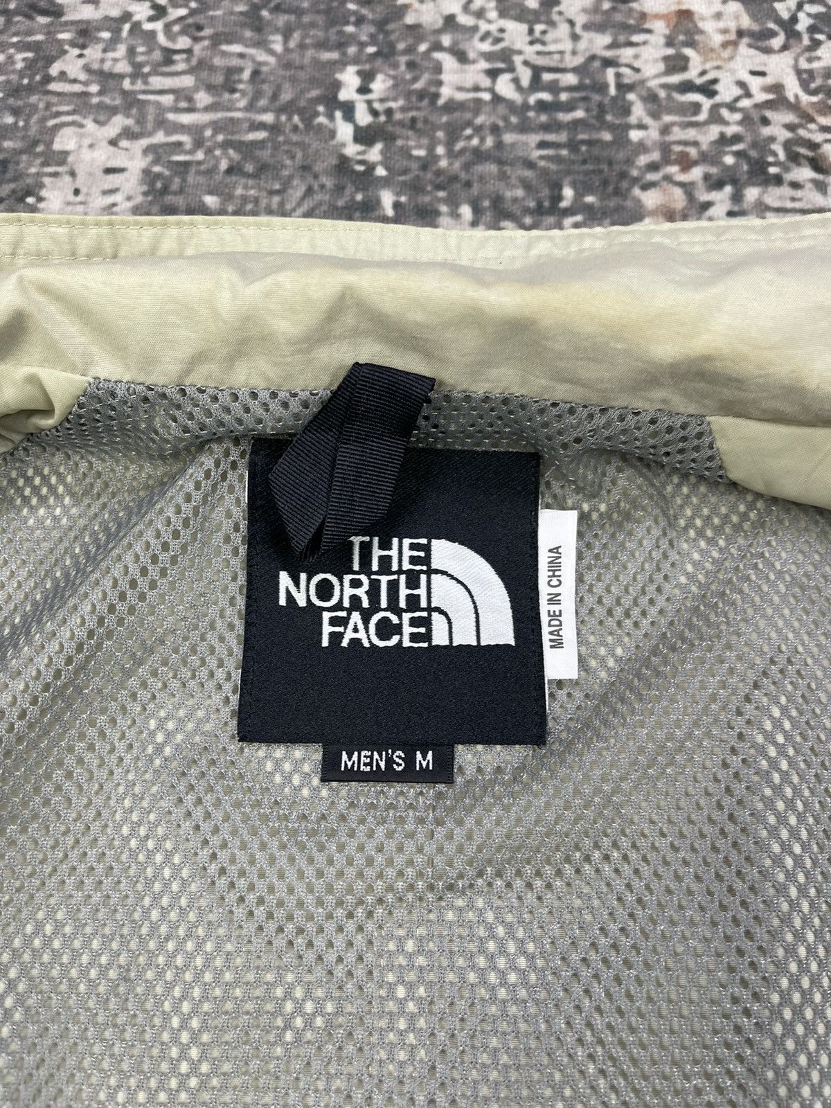 The North Face The North Face Nylon Beige Outerwear Vest Size US M / EU 48-50 / 2 - 9 Thumbnail