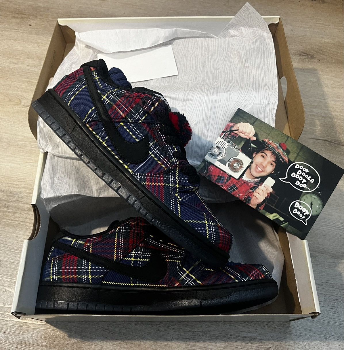 Nike SB Nike SB Dunk Low x Nardwuar Size US 10.5 / EU 43-44 - 1 Thumbnail