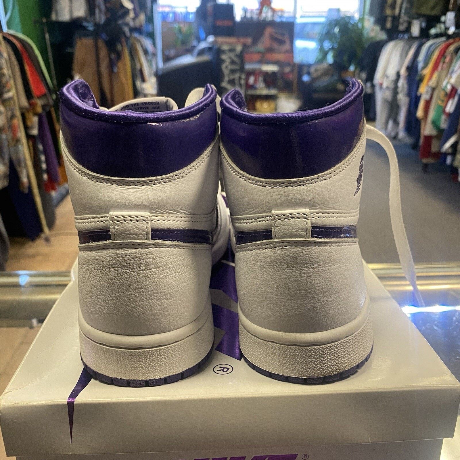 Jordan Brand Size 8 - Womans Air Jordan 1 OG High Court Purple CD0461-151 Size US 8 / IT 38 - 4 Thumbnail