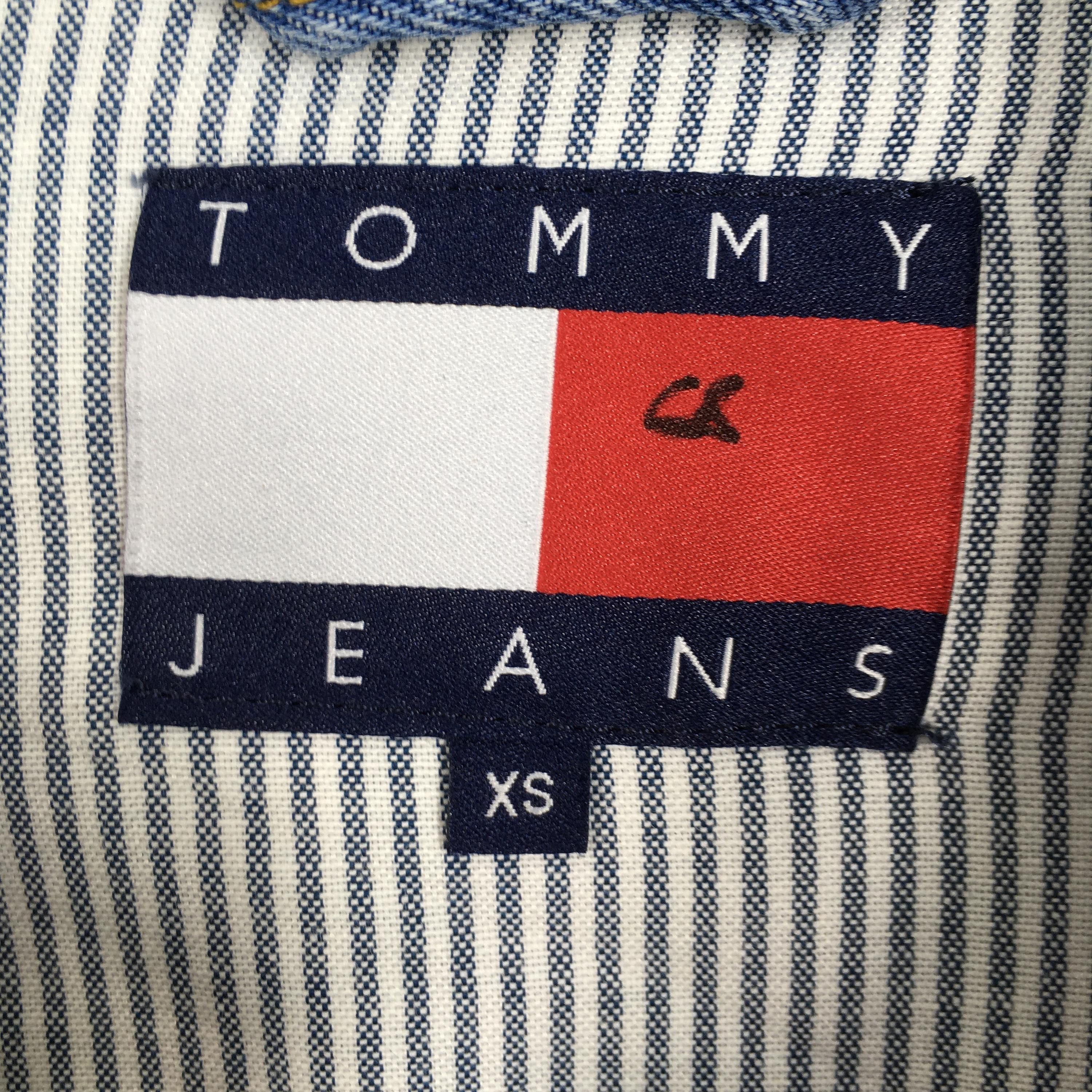 Tommy Hilfiger Vintage Tommy Hilfiger Trucker Denim Jacket XSmall Size US XS / EU 42 / 0 - 7 Thumbnail