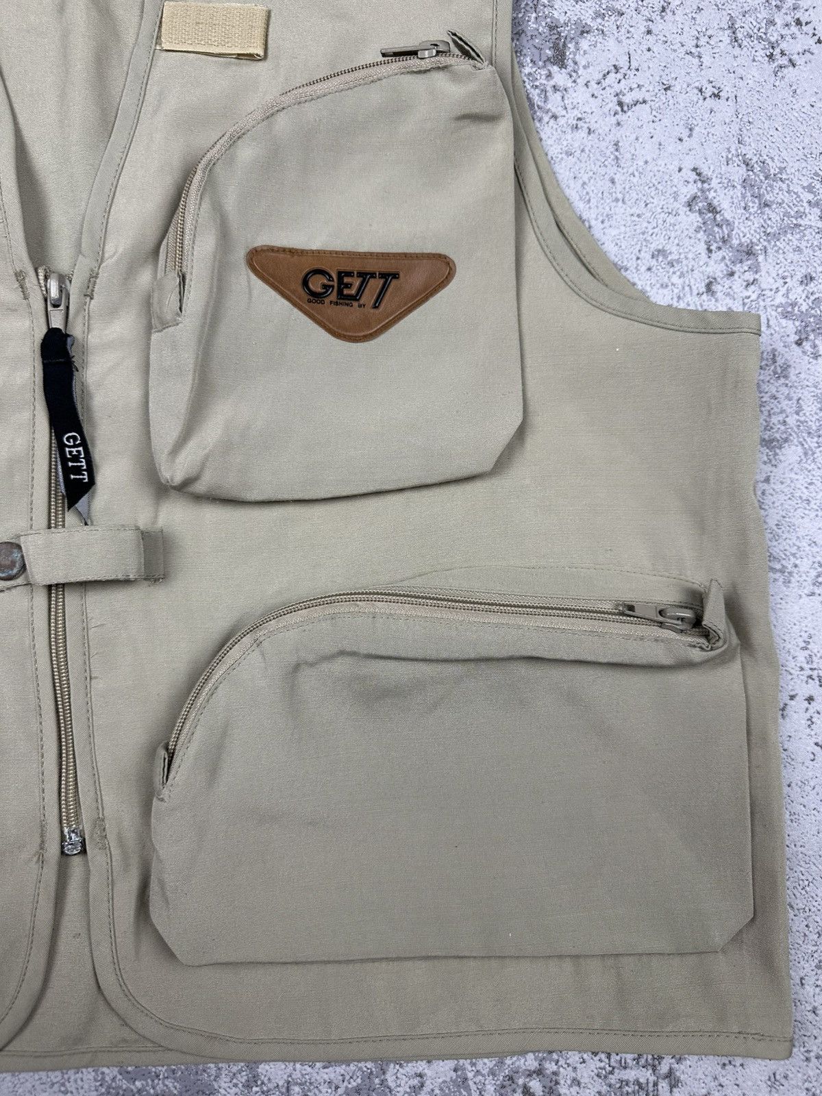 Japanese Brand Tactical Fishing Vest Beige Multi Pocket Outdoor Utility Size US L / EU 52-54 / 3 - 5 Thumbnail