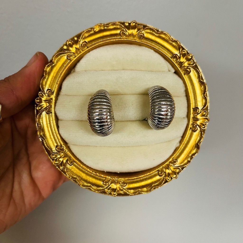 Monet Vintage Midcentury Monet Hoop Earrings Textured Silver Size ONE SIZE - 8 Thumbnail