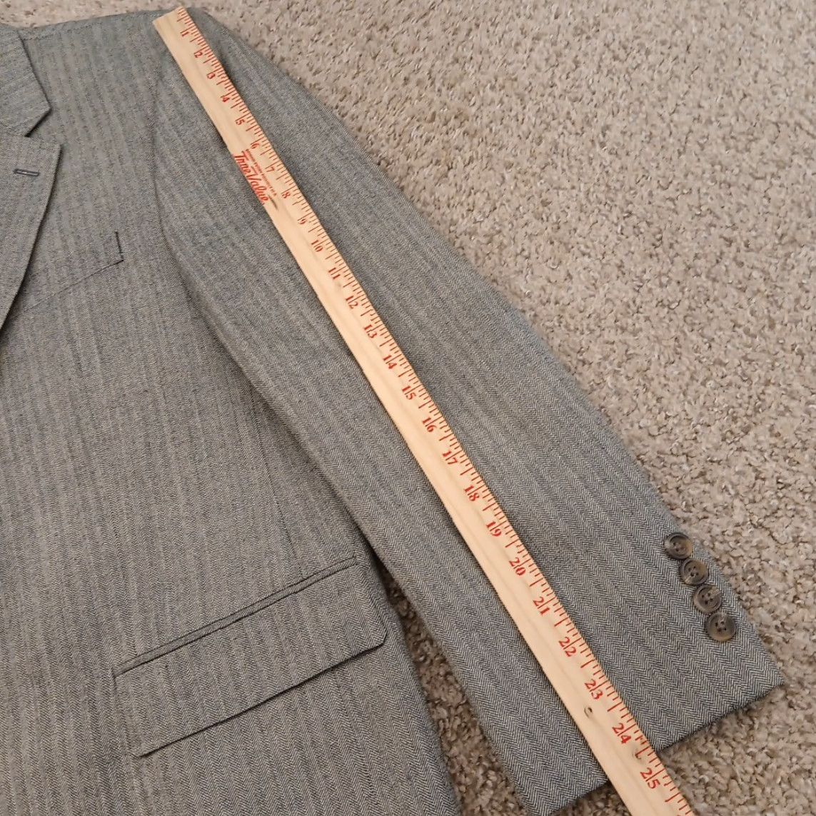Ralph Lauren Lauren Ralph Lauren Blazer Mens 40 Gray Herringbone Silk Wool Blend Single Vent Size 40R - 3 Thumbnail