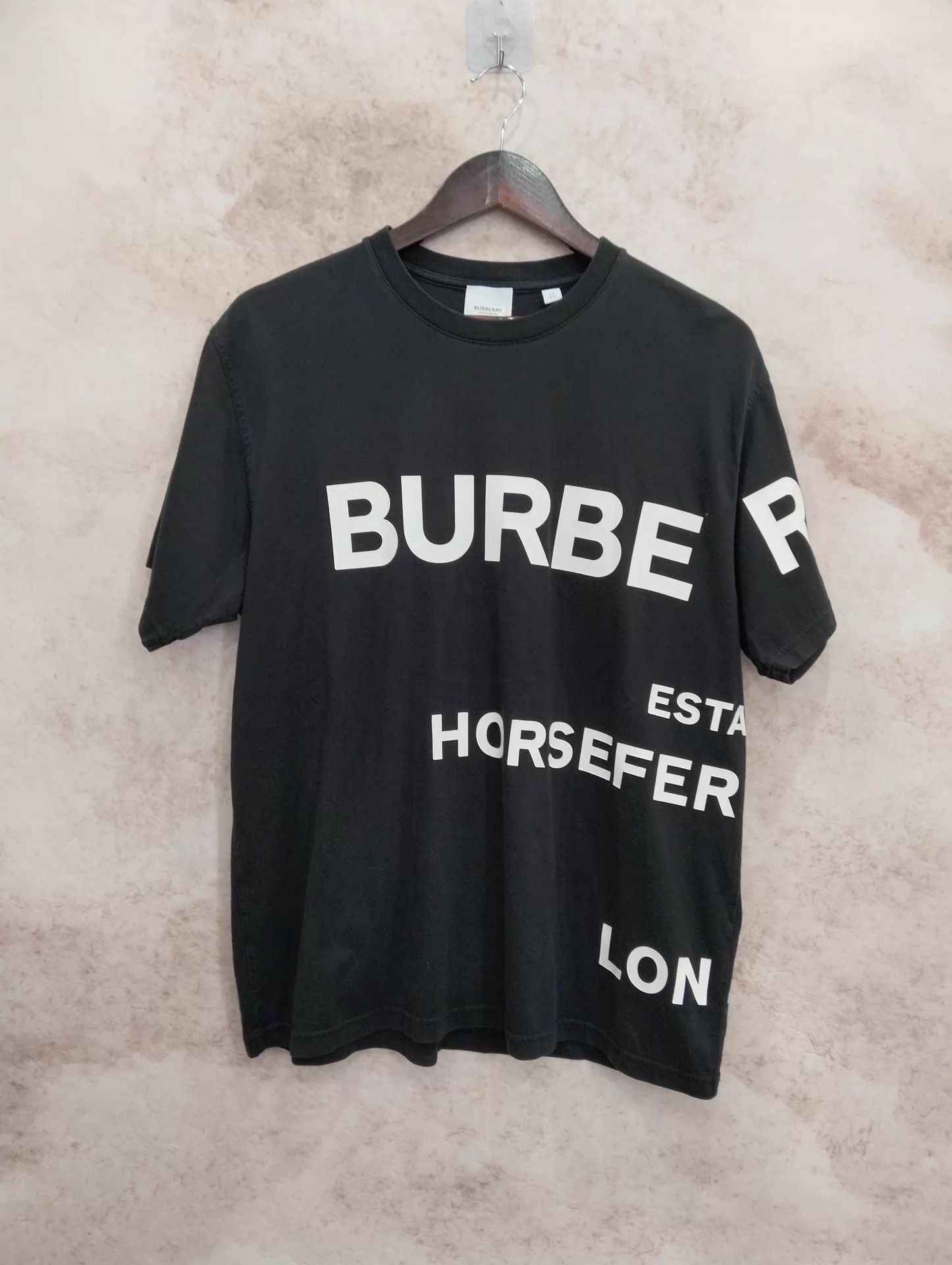 Burberry Burberry Logo Print Crew Neck T-Shirt Women's XS Size XS / US 0-2 / IT 36-38 - 1 Thumbnail