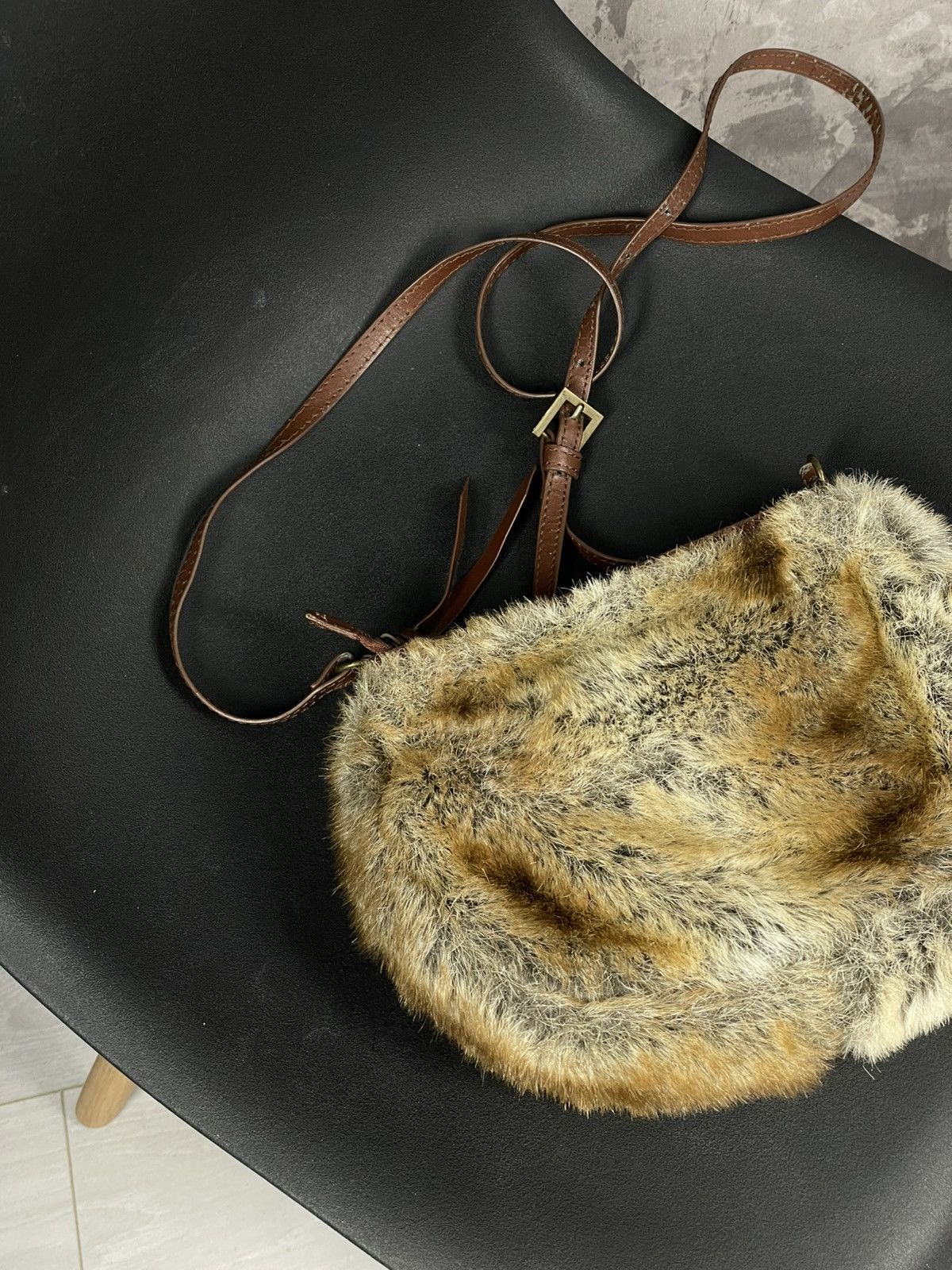 20471120 × If Six Was Nine Vintage Japanese Faux Fur Y2K Shoulder bag Size ONE SIZE - 6 Thumbnail