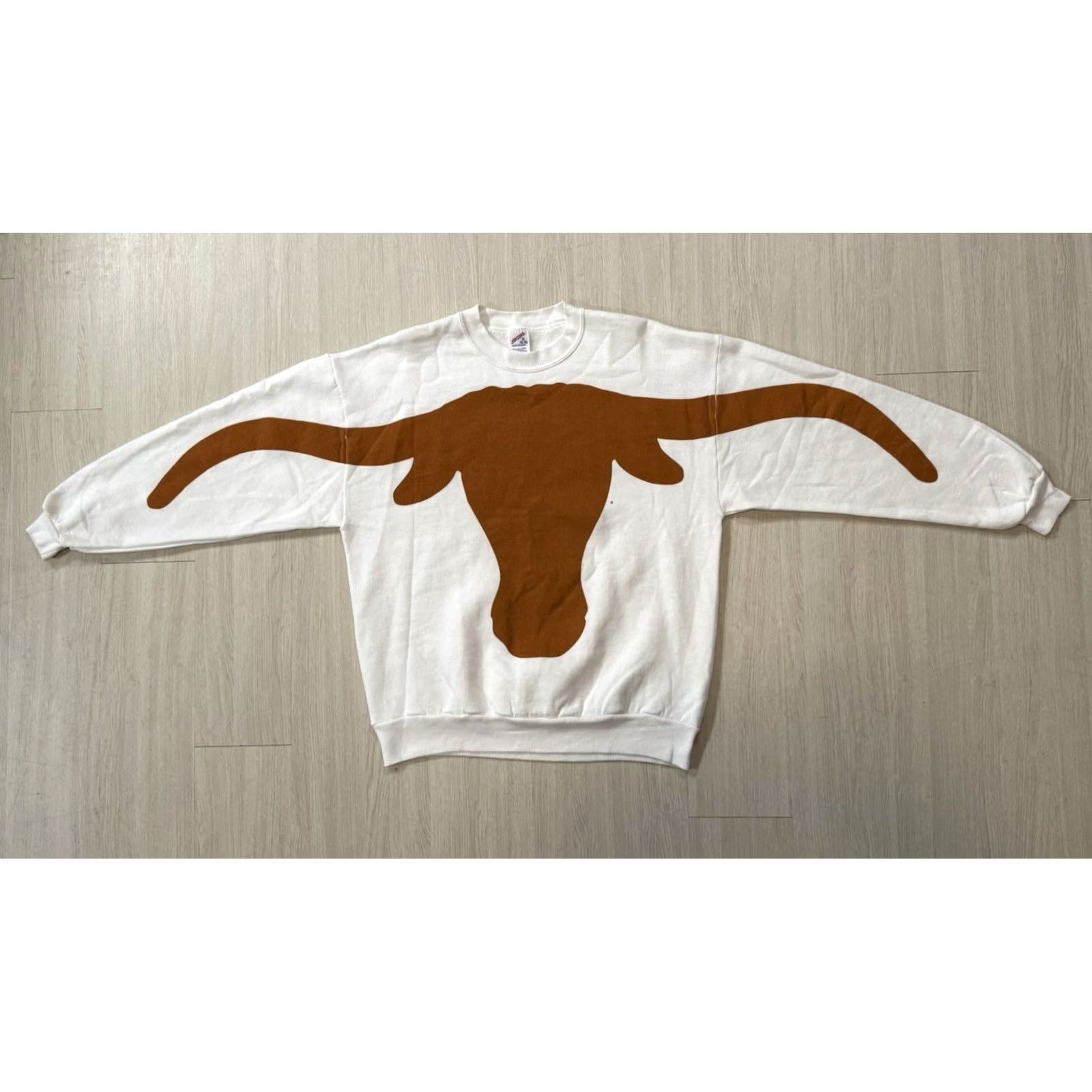 Jerzees VINTAGE 90s Texas Longhorns Big Bevo Crewneck Sweatshirt XL UT Football NCAA Shirt Mens White Graphic Print Logo Pullover Bevo Sports University 90s Size US XL / EU 56 / 4 - 3 Thumbnail
