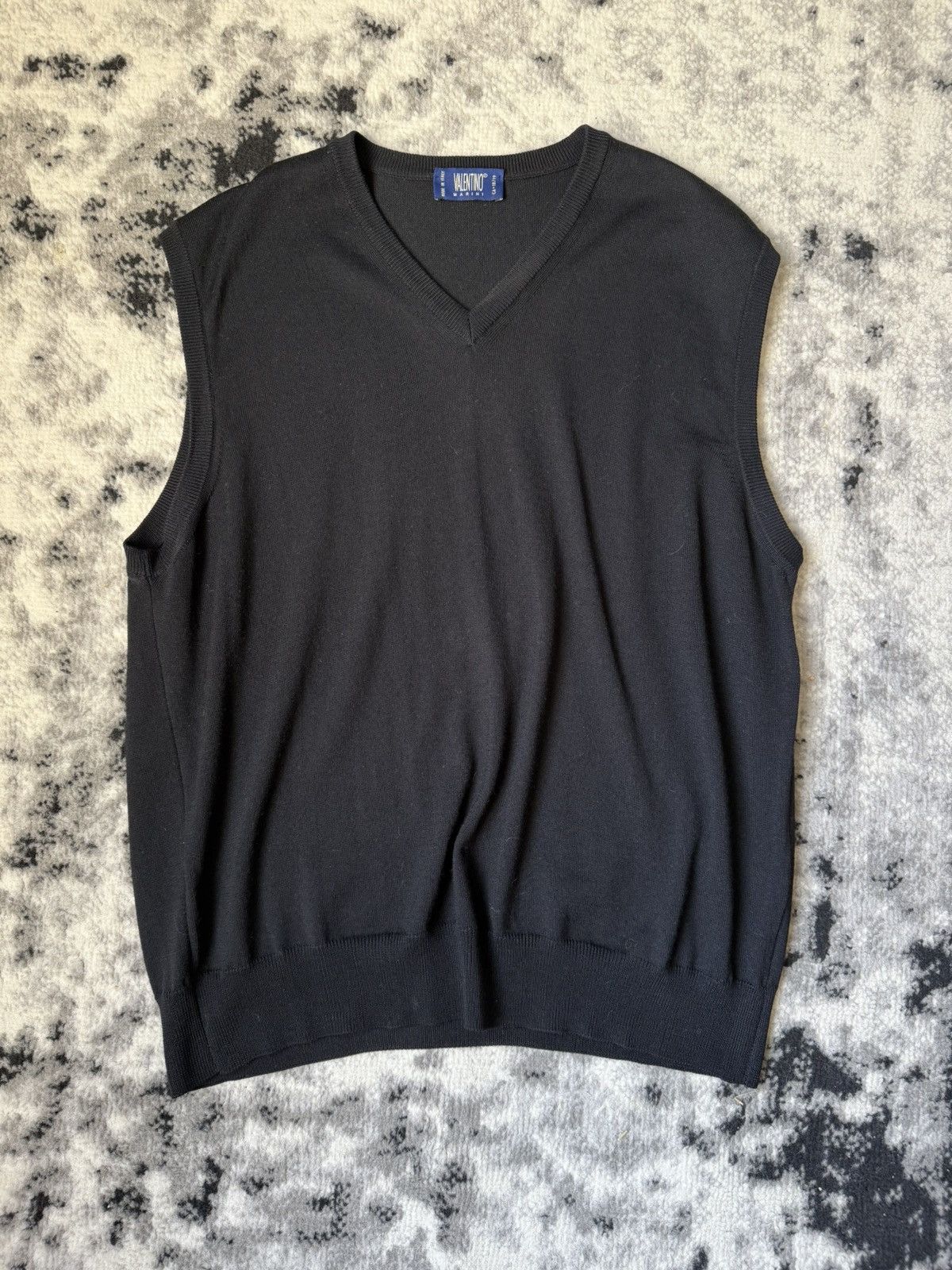 Valentino Vintage Valentino Merino Wool Sleeveless Sweater Size US L / EU 52-54 / 3 - 3 Thumbnail
