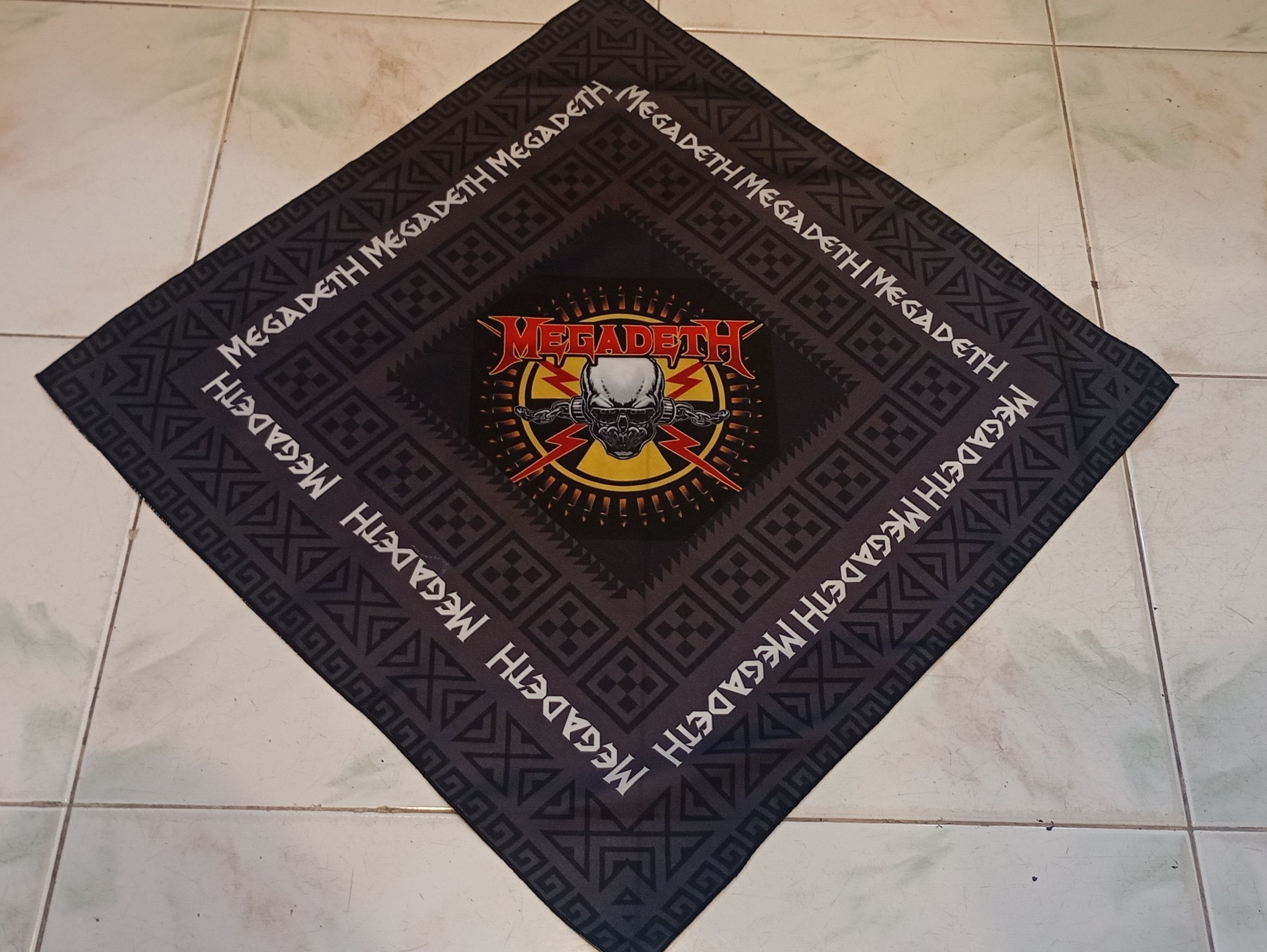 Band Tees Bandana Handkerchief Rock Band Metallica Size ONE SIZE - 1 Thumbnail