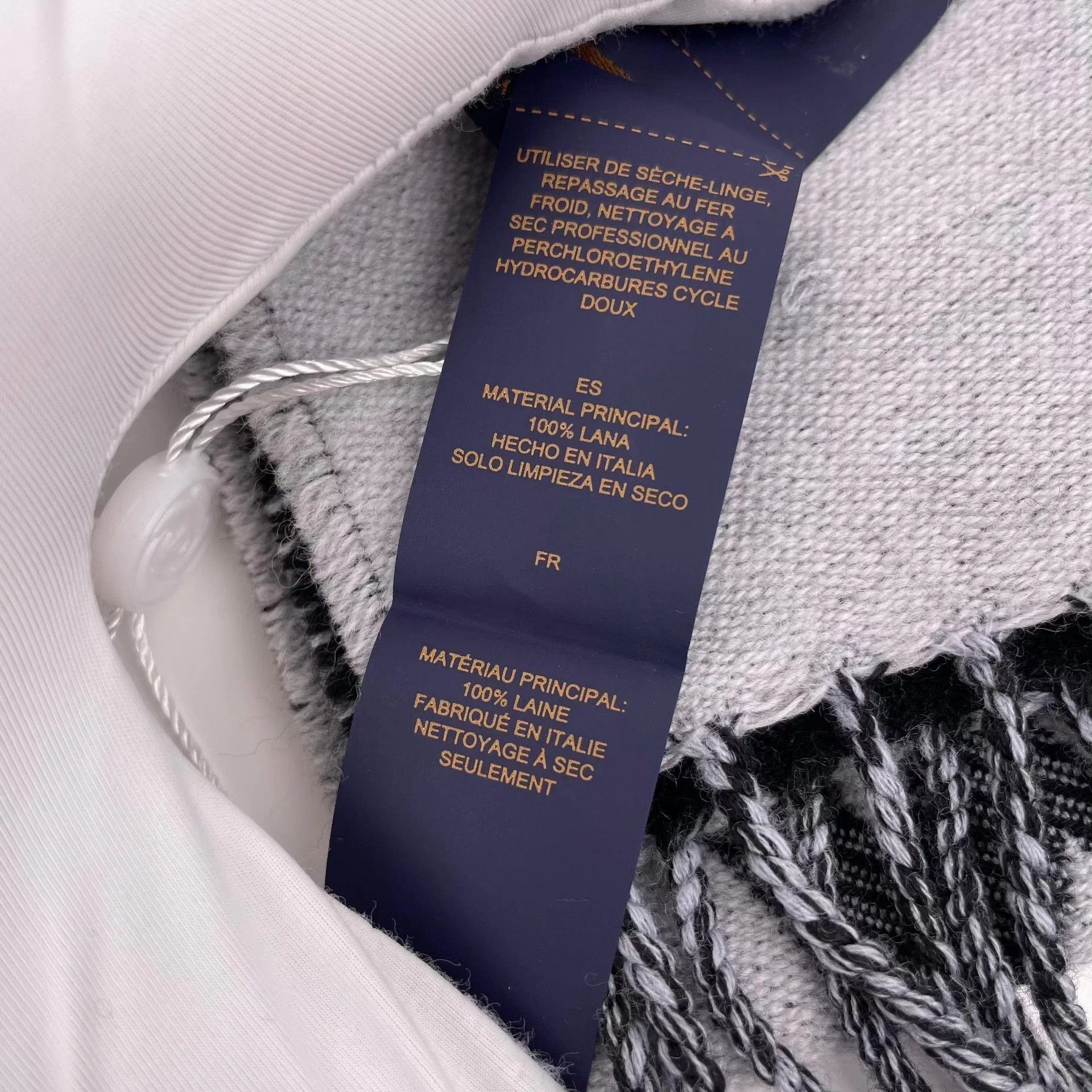 Louis Vuitton LV wool color blocked black & gray scarf 34*170 Size ONE SIZE - 6 Thumbnail