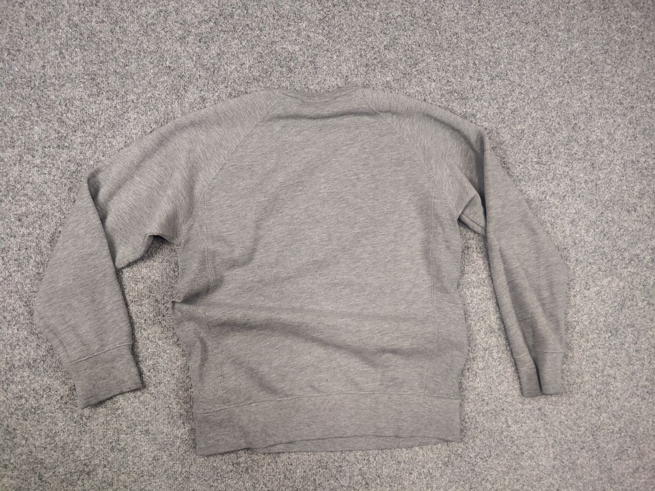 Undefeated Undefeated Vintage Big 5 Strikers logo Crew chek Sweatshirt Size US M / EU 48-50 / 2 - 9 Thumbnail
