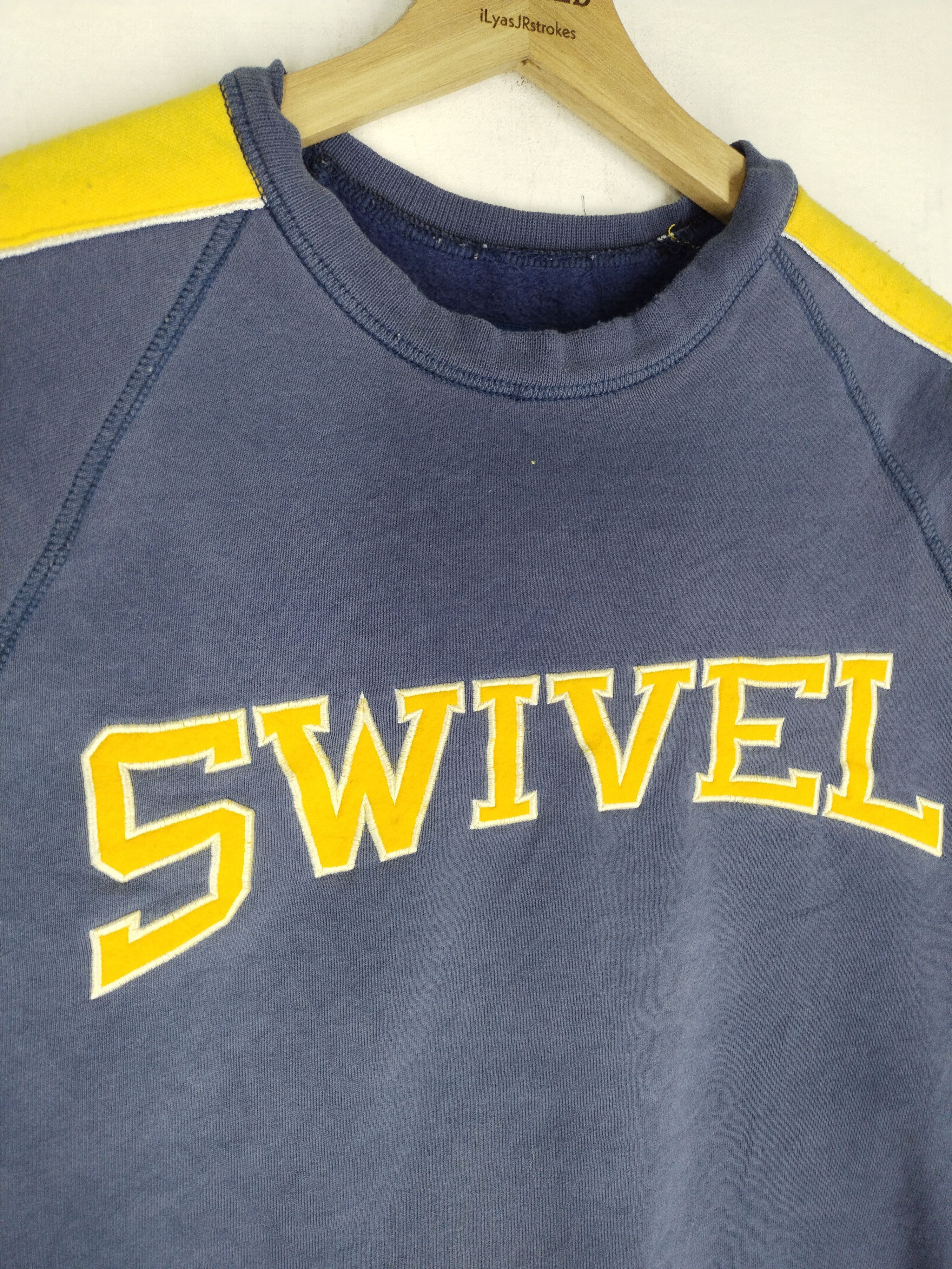 Vintage Vintage Swivel Sweatshirt Size US M / EU 48-50 / 2 - 7 Thumbnail