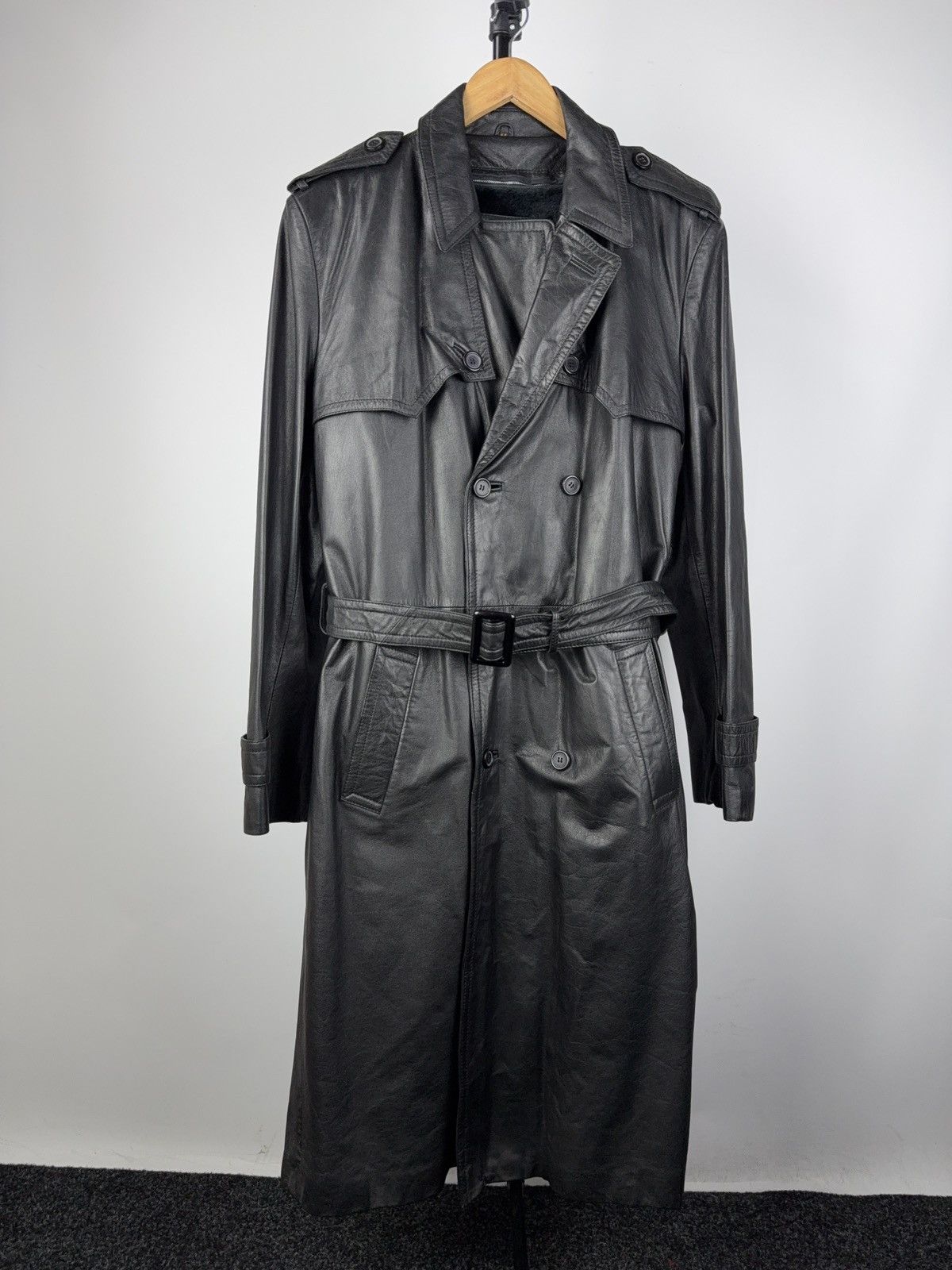送料無料 いくらから Vintage Garde Avant × Clothing Archival 90s Leather Genuine ジャケット・アウター