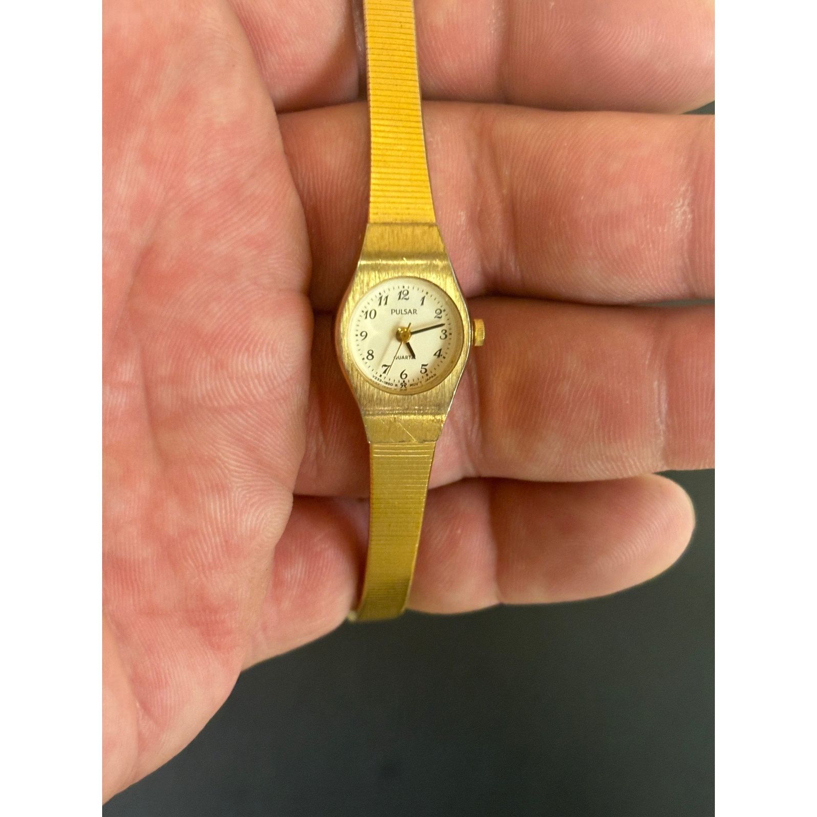 Pulsar Vintage Pulsar V233-0390 Gold Tone Womens Watch! New Battery Size ONE SIZE - 5 Thumbnail
