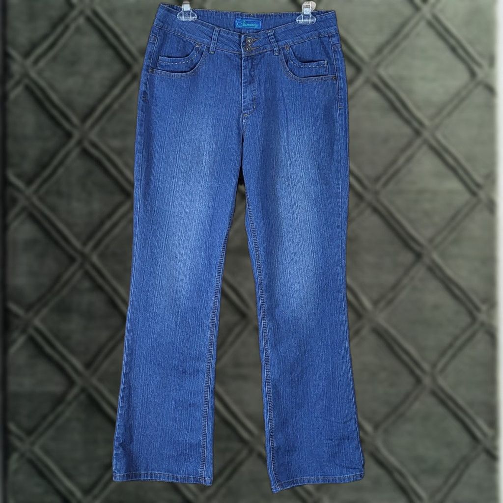 Vintage **Womens Blue Jeanerosity Size 12 Bootcut Stretch** User: **Blue Jeanerosity Womens Size 12 Bootcut Stretch** Size 34" / US 12 / IT 48 - 1 Thumbnail