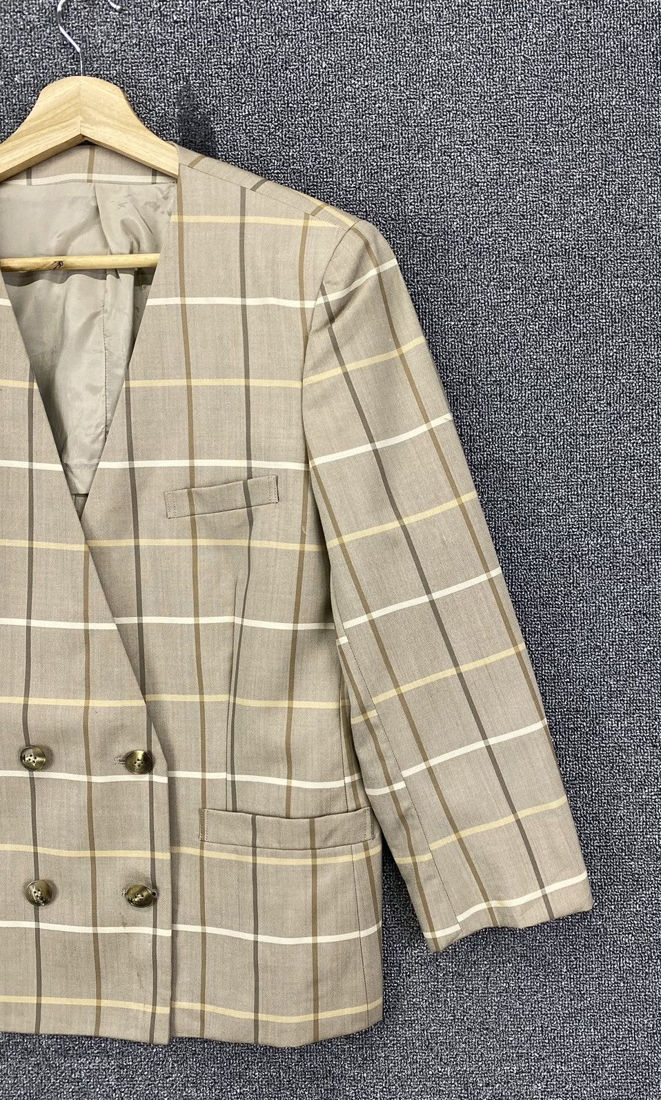 Burberry Vintage Burberry Shadows Plaid Checkered Coat Jacket Size M / US 6-8 / IT 42-44 - 4 Thumbnail