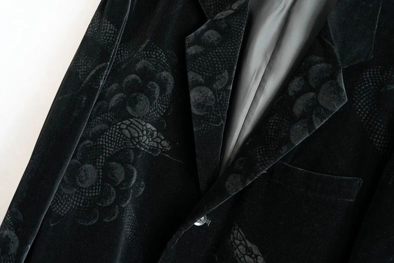 Yohji Yamamoto Yohji Yamamoto size os 19 AW Viper and Grape Velvet Jacket Size US M / EU 48-50 / 2 - 6 Thumbnail