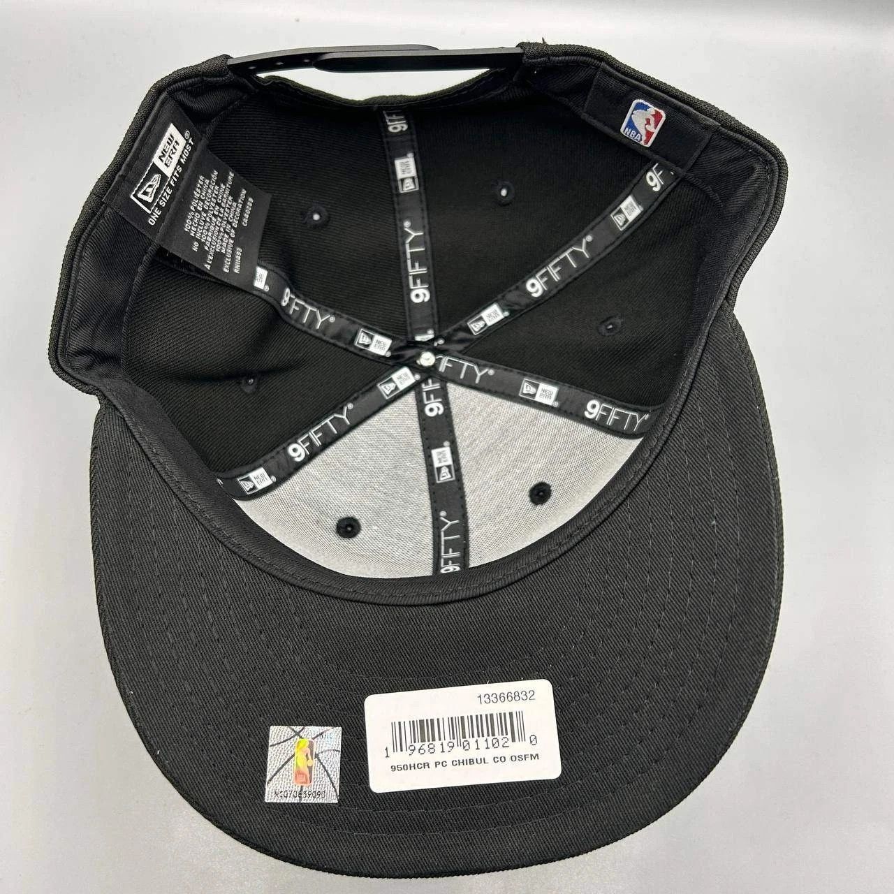 New Era Chicago Bulls Hat Men Black Snap Back Cap New High Crown Size ONE SIZE - 3 Thumbnail