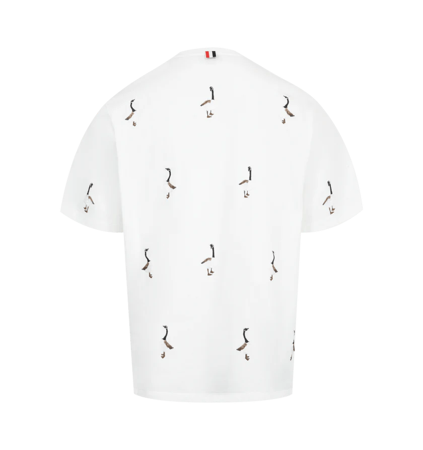 Thom Browne o1h1sh11225 Geese Print Jersey Tee in White Size US XL / EU 56 / 4 - 2 Thumbnail
