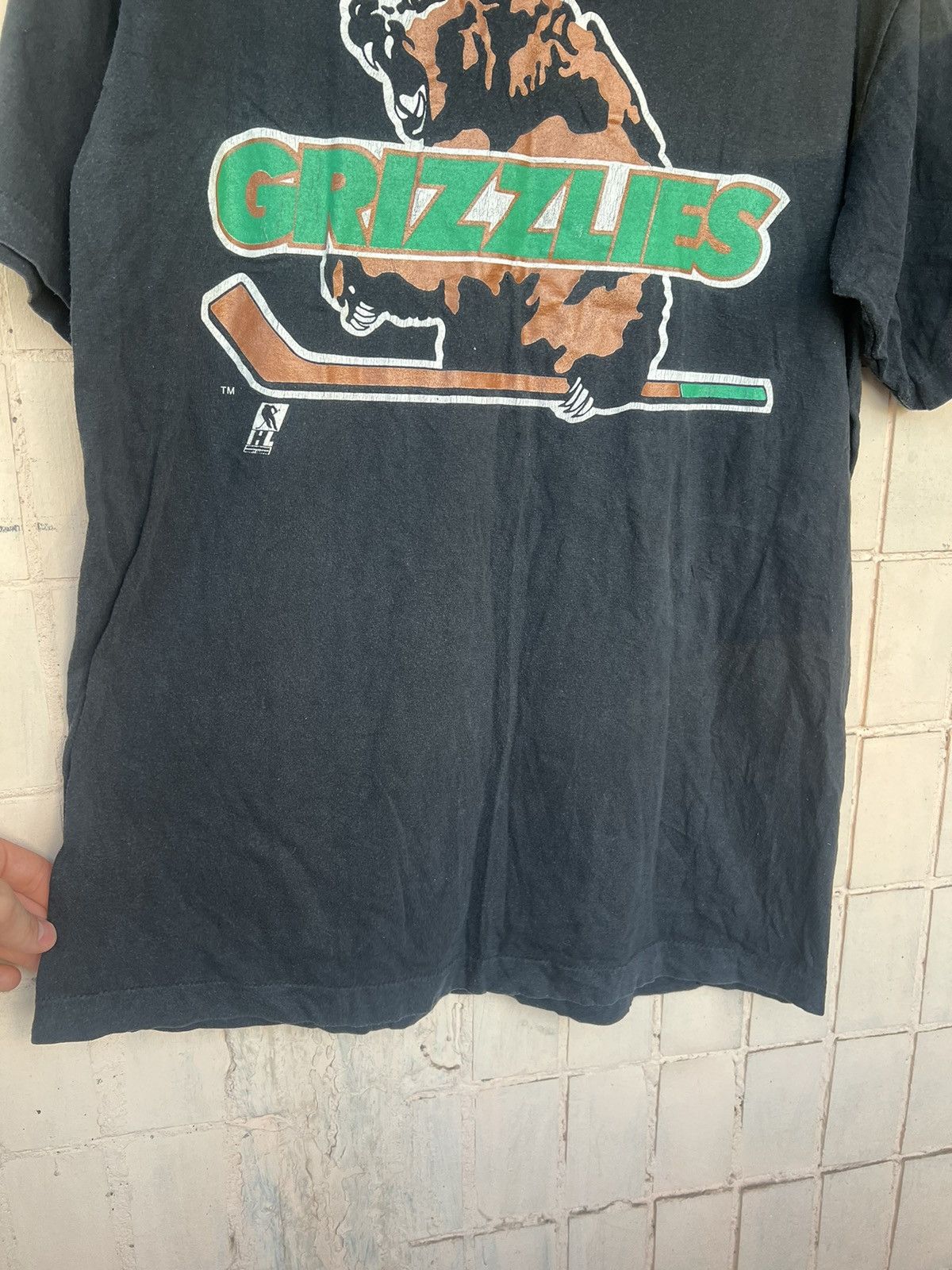 NHL Vintage Grizzlies NHL Single Stitch Rare 90s Shirt Size US M / EU 48-50 / 2 - 16 Thumbnail