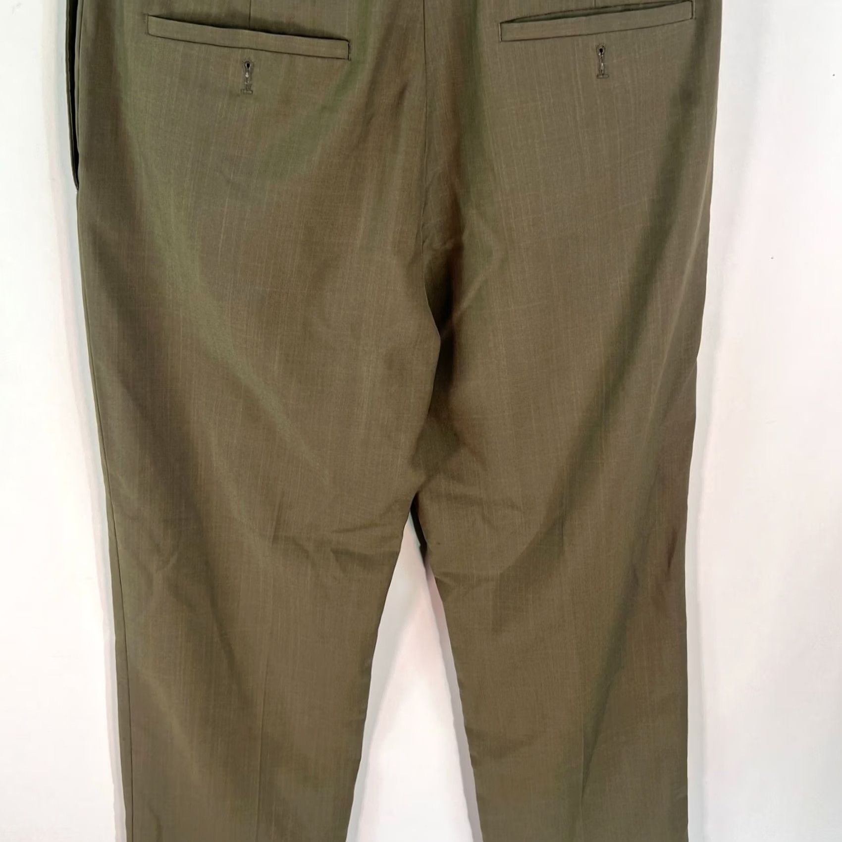 Haggar Haggar Mens Classic Fit Regular Flat Front Straight Tan Dress Pants 32X30 Size US 32 / EU 48 - 7 Thumbnail