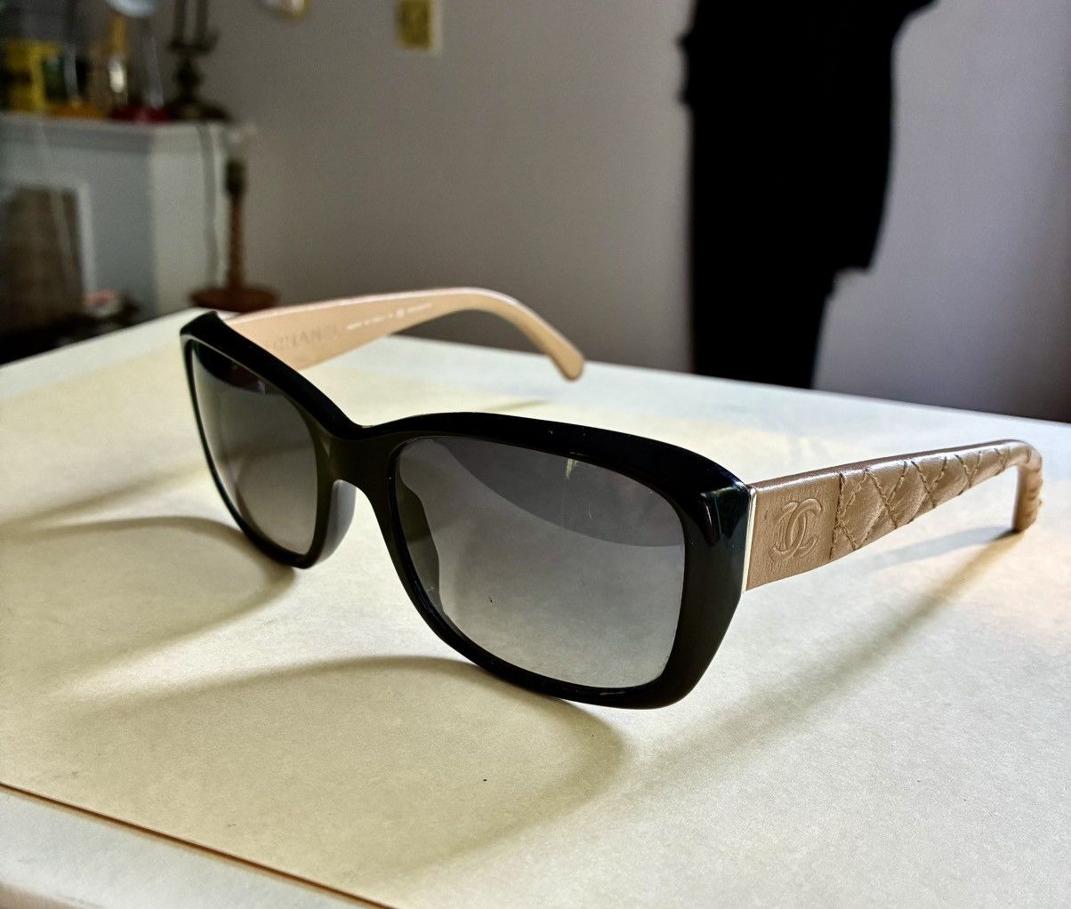 Chanel CHANEL 5201Q Oversize Quilted Leather Sunglasses Size ONE SIZE - 4 Thumbnail