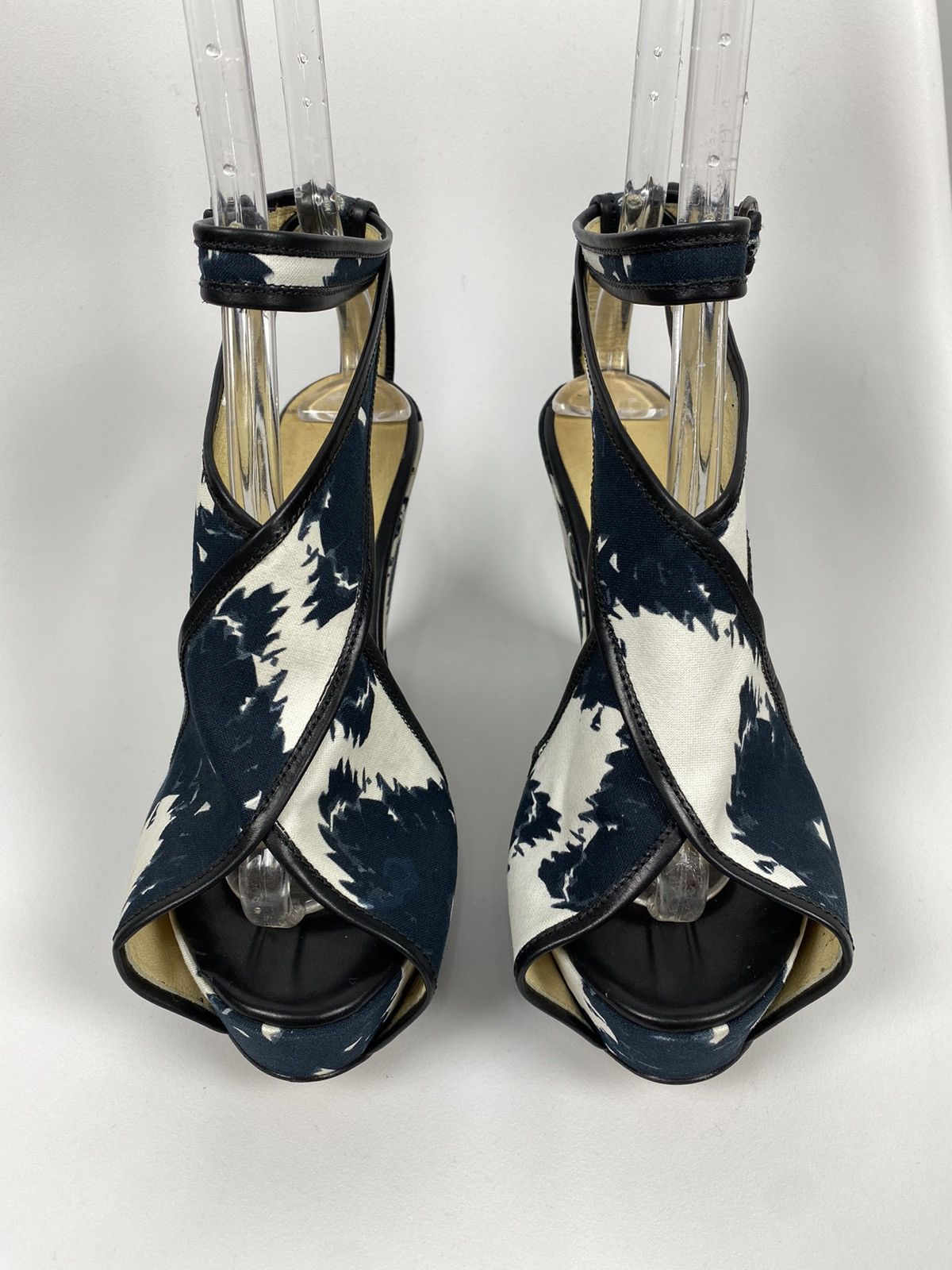 Costume National CNC Costume National Sandals Wedges Printed size 37 Size US 7 / IT 37 - 2 Thumbnail