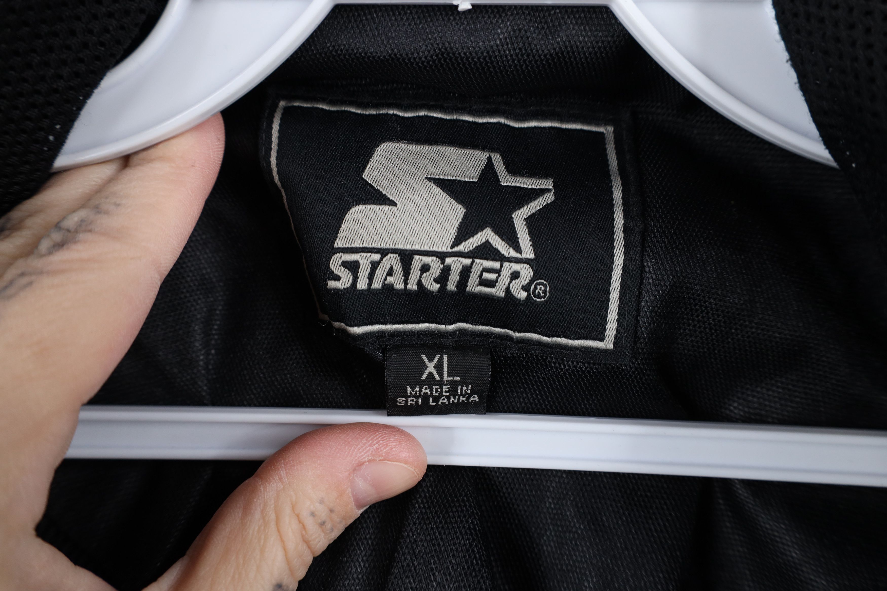 Starter × Vintage Vintage 90s Starter Black Hooded Pullover Windbreaker Jacket Size US XL / EU 56 / 4 - 9 Thumbnail