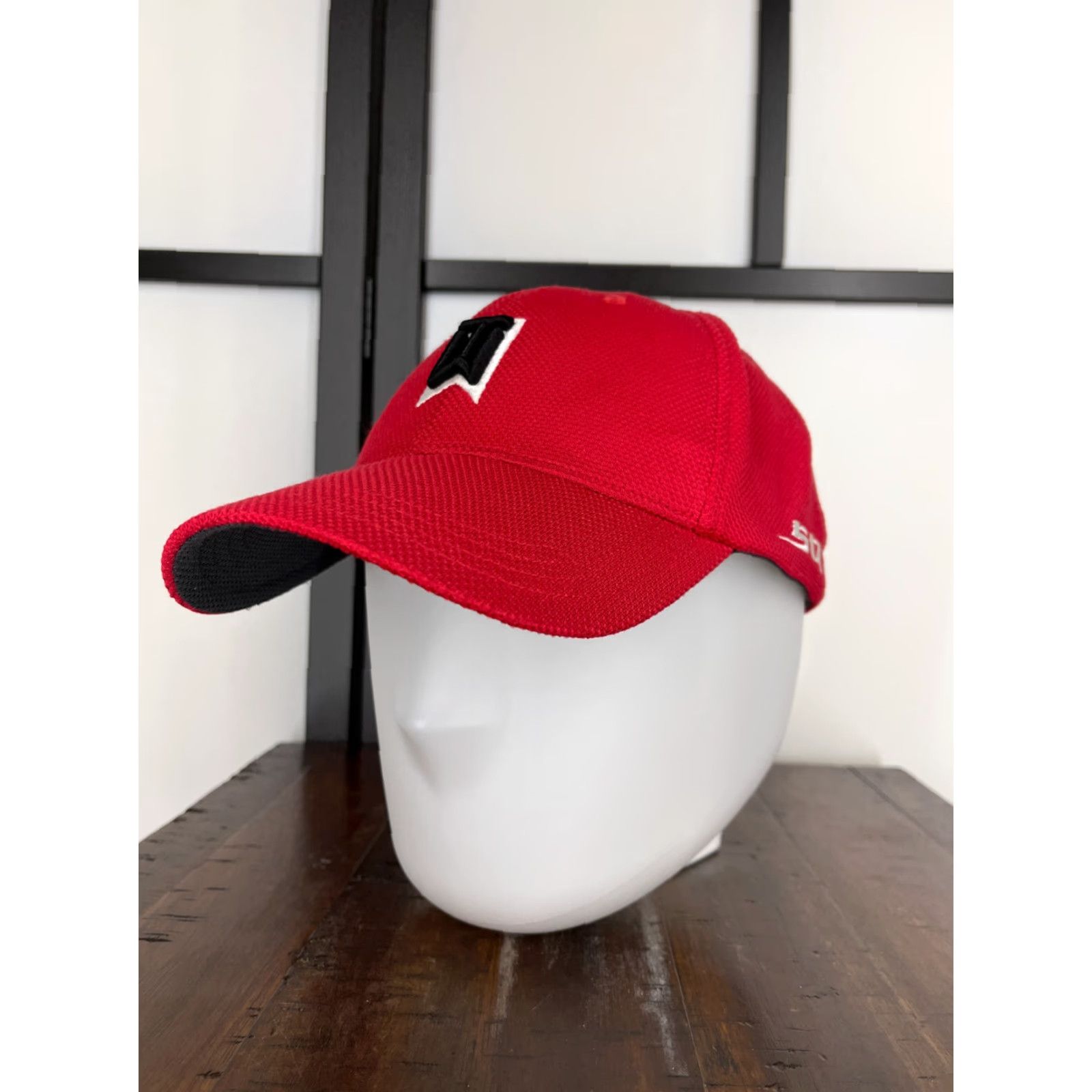 Nike Nike Golf Hat Cap Fitted Mens Large Red Swoosh Tiger Woods Collection Golf ONE D Hat Mens L Red Nike Golf Cap Golf Hat Tiger Woods Collection 90s? Size ONE SIZE - 4 Thumbnail