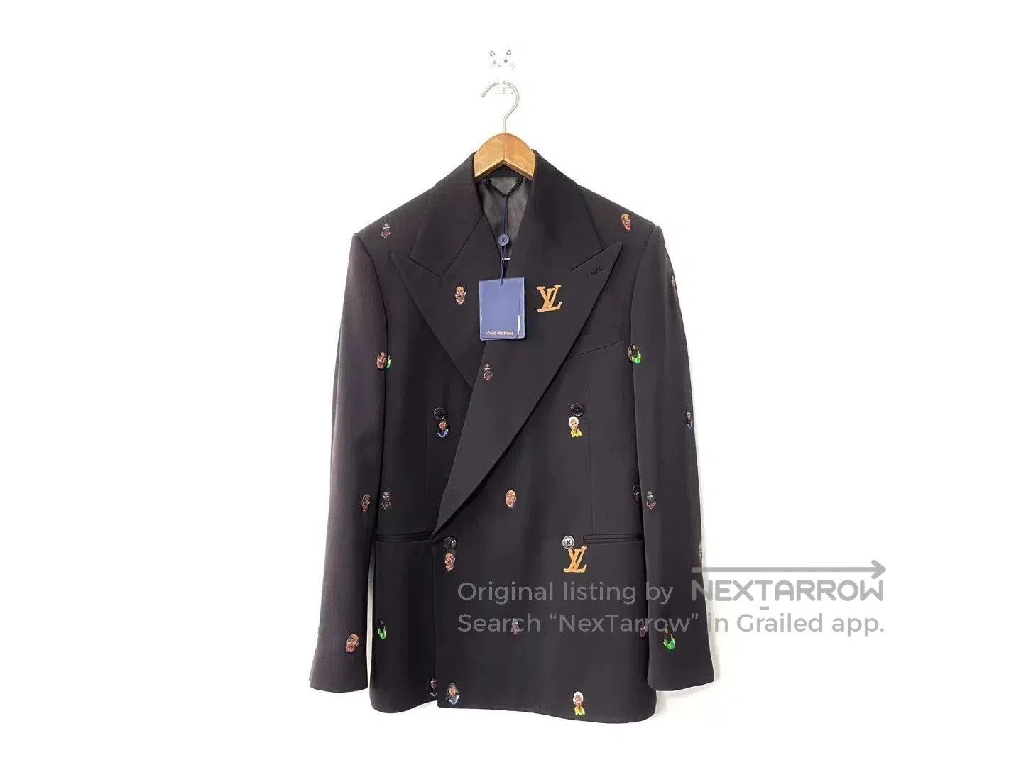 Louis Vuitton Louis Vuitton Portrait Embroidered Runway Suit. Size US S / EU 44-46 / 1 - 1 Thumbnail