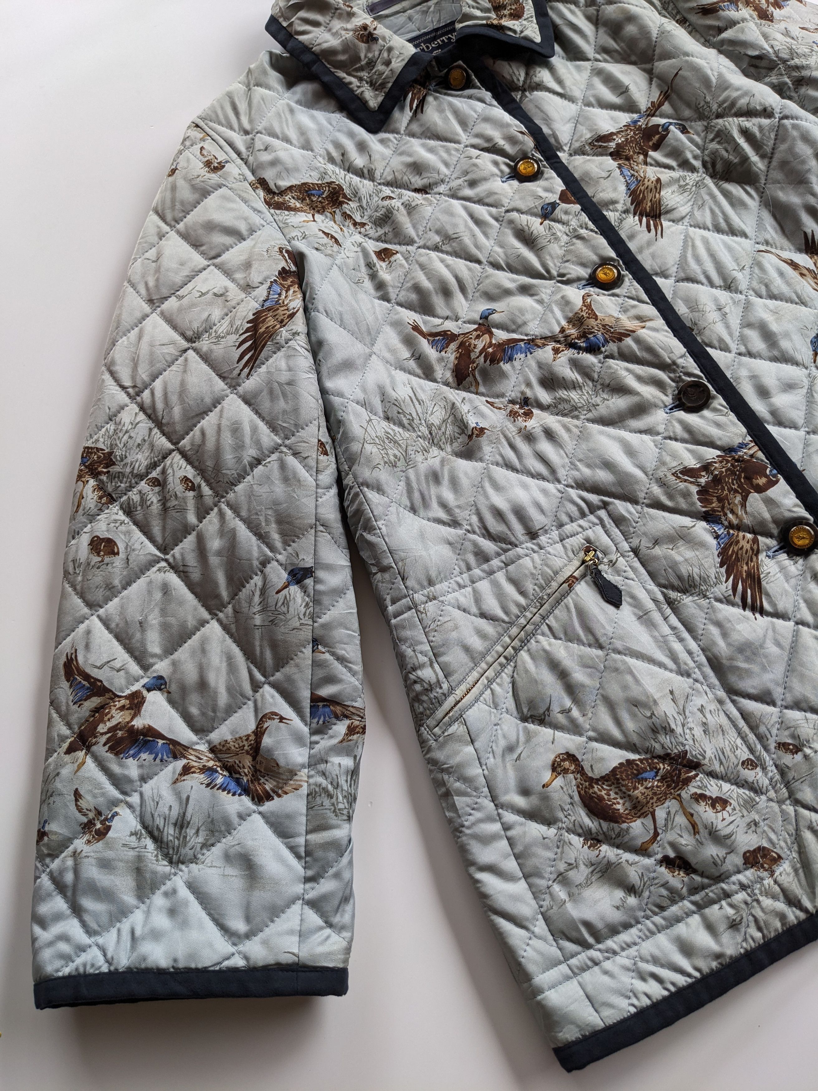 Burberry × Vintage Vintage Burberrys Prorsum quilted bird jacket Size US XXS / EU 40 - 3 Thumbnail