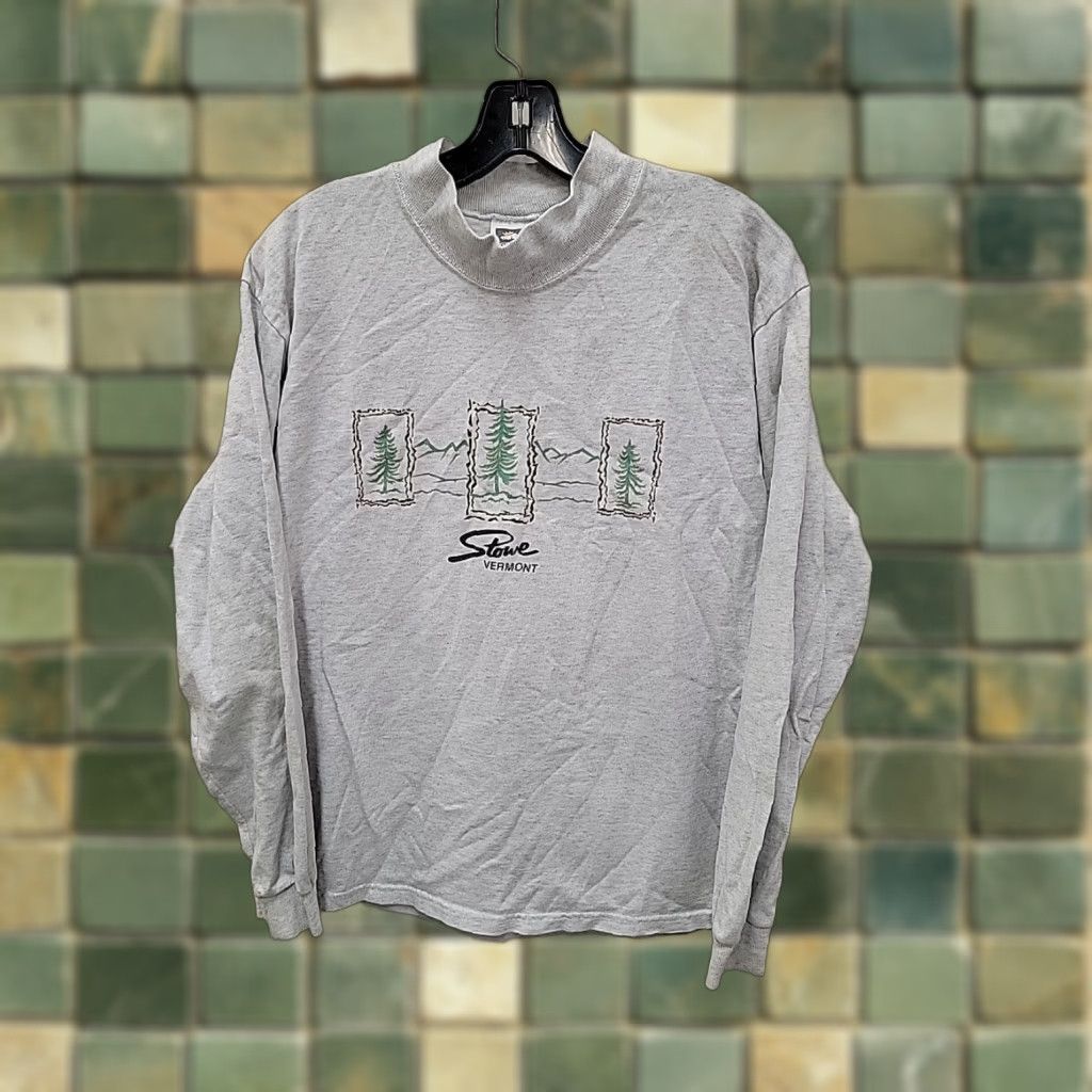 Vintage VINTAGE Stowe Mountain Graphic Shirt Long Sleeve USA Vermont Medium Gray Cotton Blend Mens T-Shirt Size US M / EU 48-50 / 2 - 1 Thumbnail