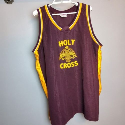 Other Vintage Holy Cross Maroon Gold Basketball Jersey Size 2XL Size US XXL / EU 58 / 5 - 1 Thumbnail