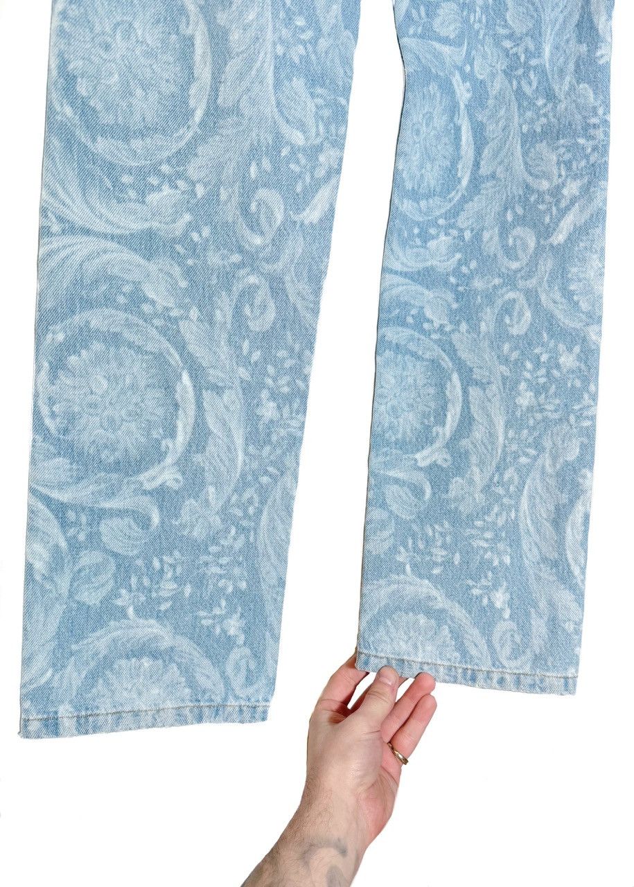 Versace Versace Washed Light Blue All Over Logo Jeans Size US 29 - 3 Thumbnail