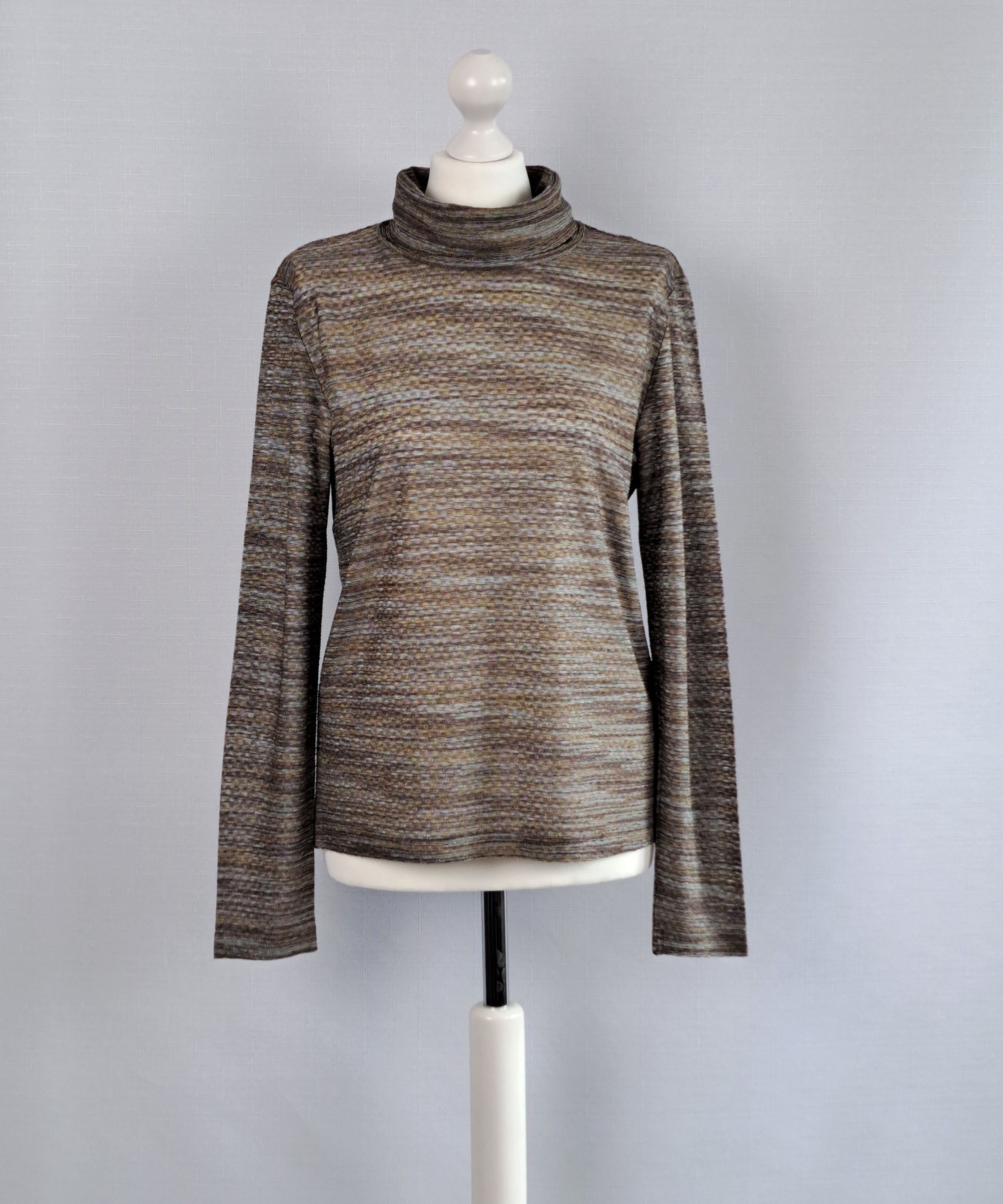 Missoni MISSONI lightweight turtleneck. Size 44 Size L / US 10 / IT 46 - 1 Thumbnail