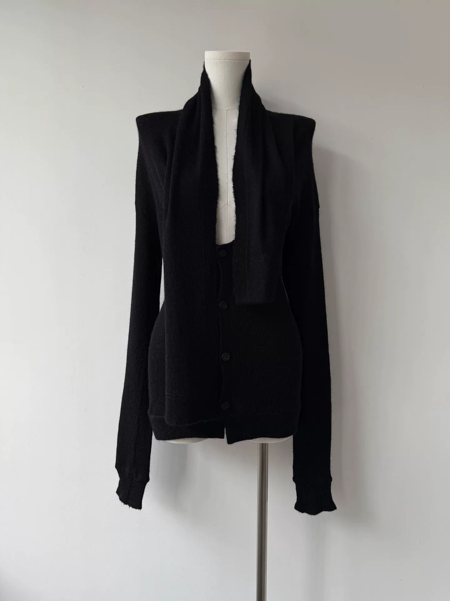 Y's yohji yamamoto y's wool cardigan with unique collar Size M / US 6-8 / IT 42-44 - 1 Thumbnail