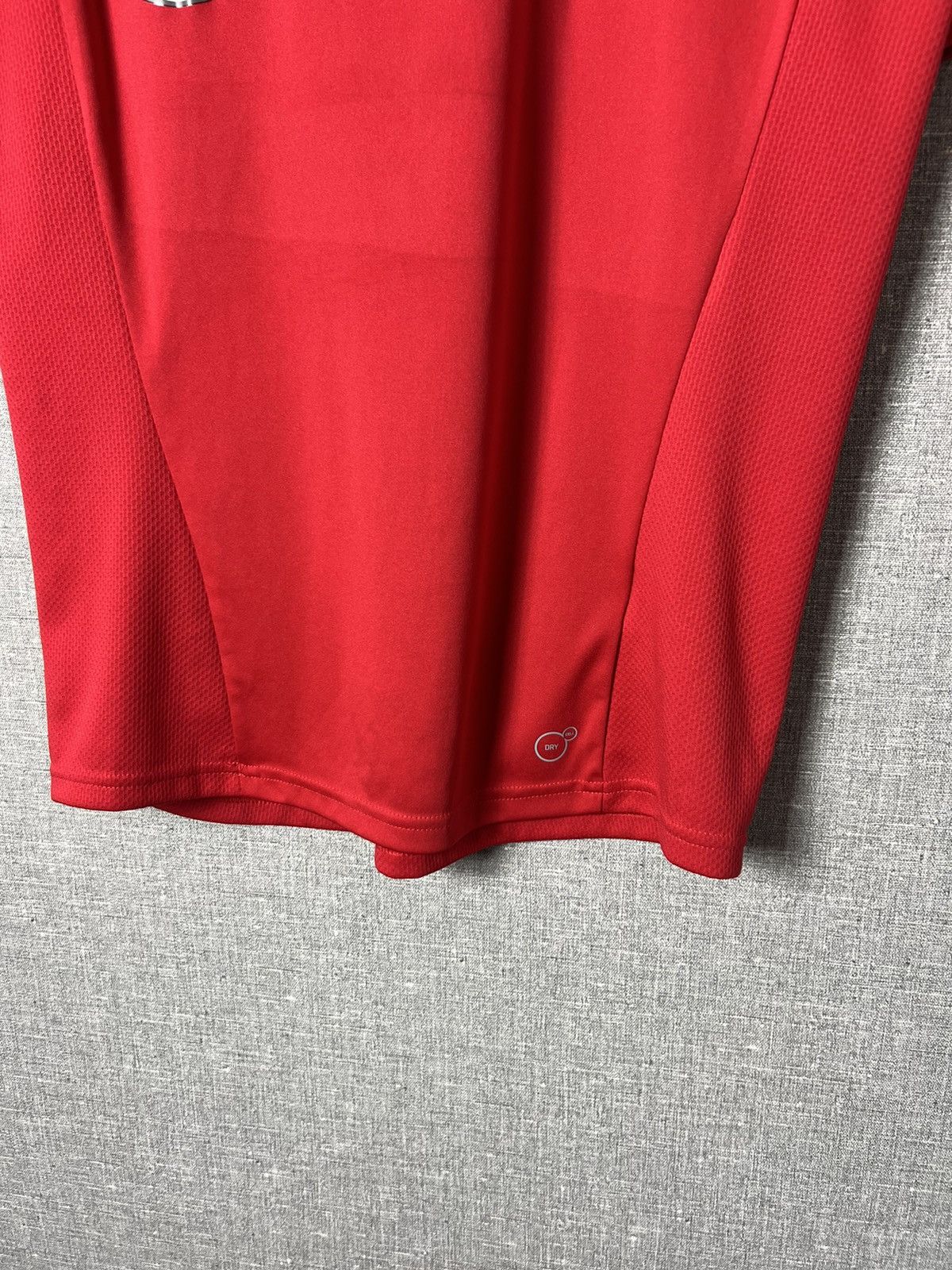 Puma Puma VFB Stuttgart Football Jersey Mercedes-Benz Size US S / EU 44-46 / 1 - 8 Thumbnail
