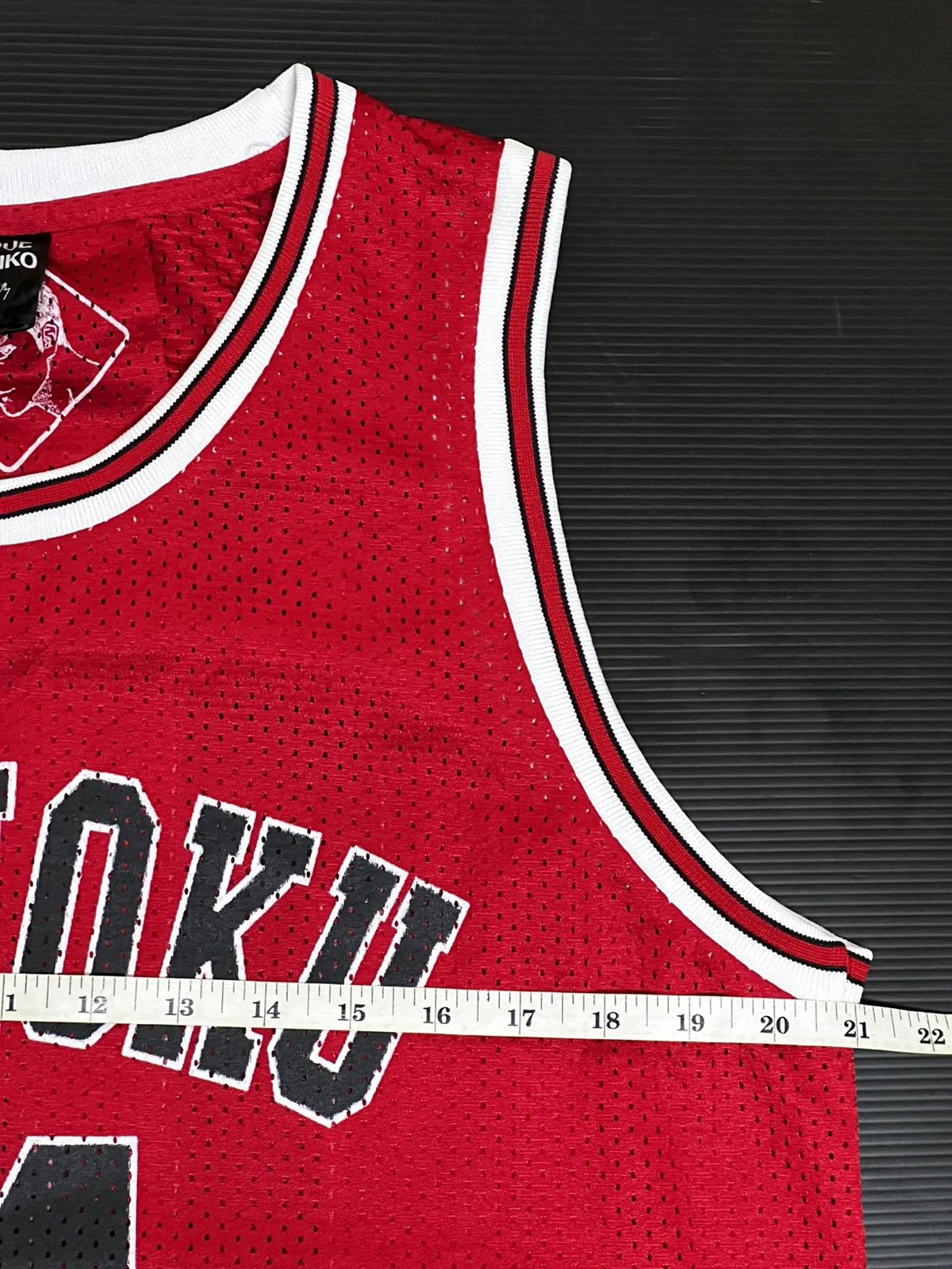 Japanese Brand 🔥HOT DROPS🔥 Slam Dunk Shohoku Jersey Size US XL / EU 56 / 4 - 8 Thumbnail