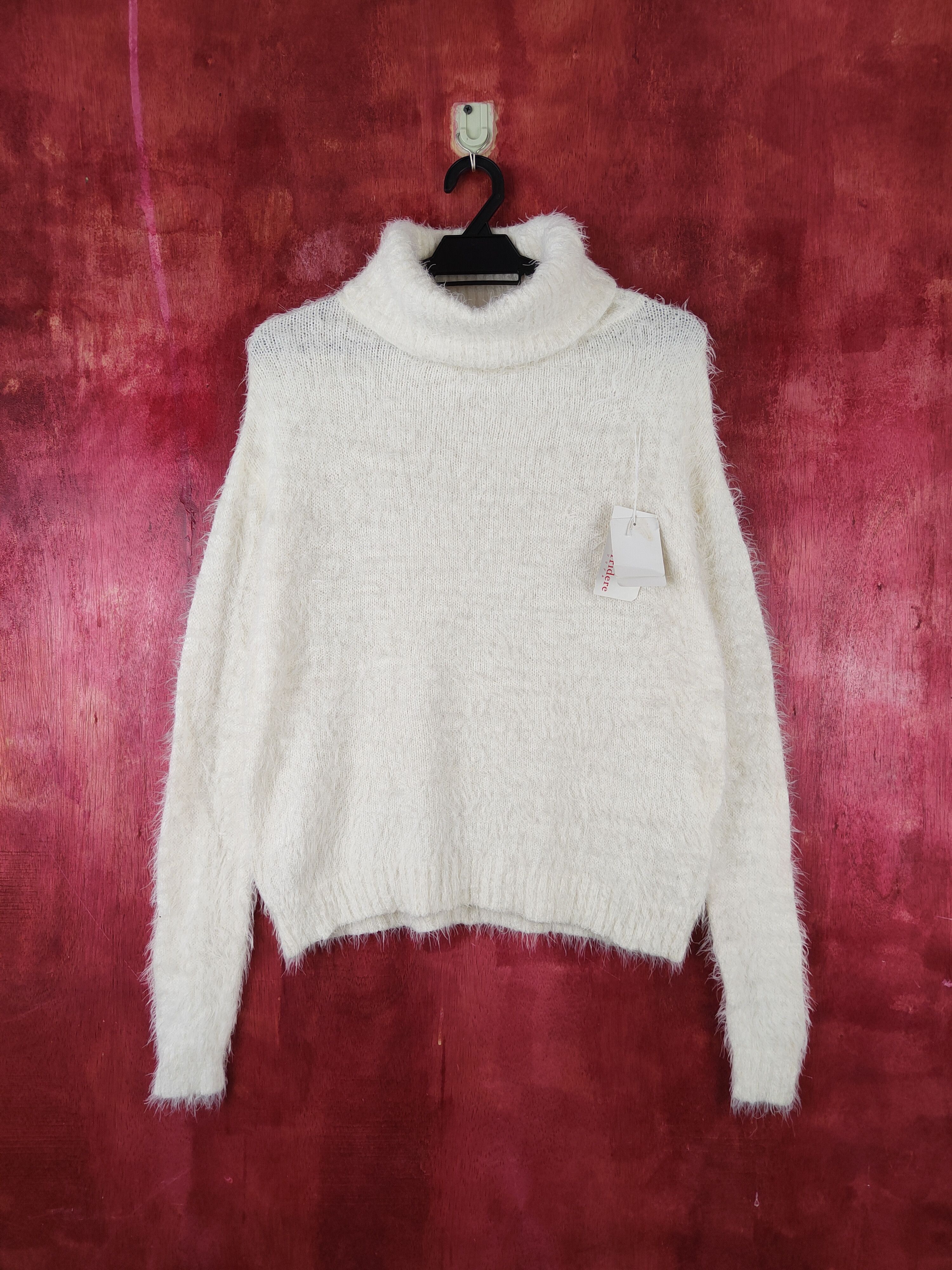Japanese Brand × Vintage Vintage 💥 Sorridere Ivory Fur Mohair Knitwear Size M / US 6-8 / IT 42-44 - 1 Thumbnail